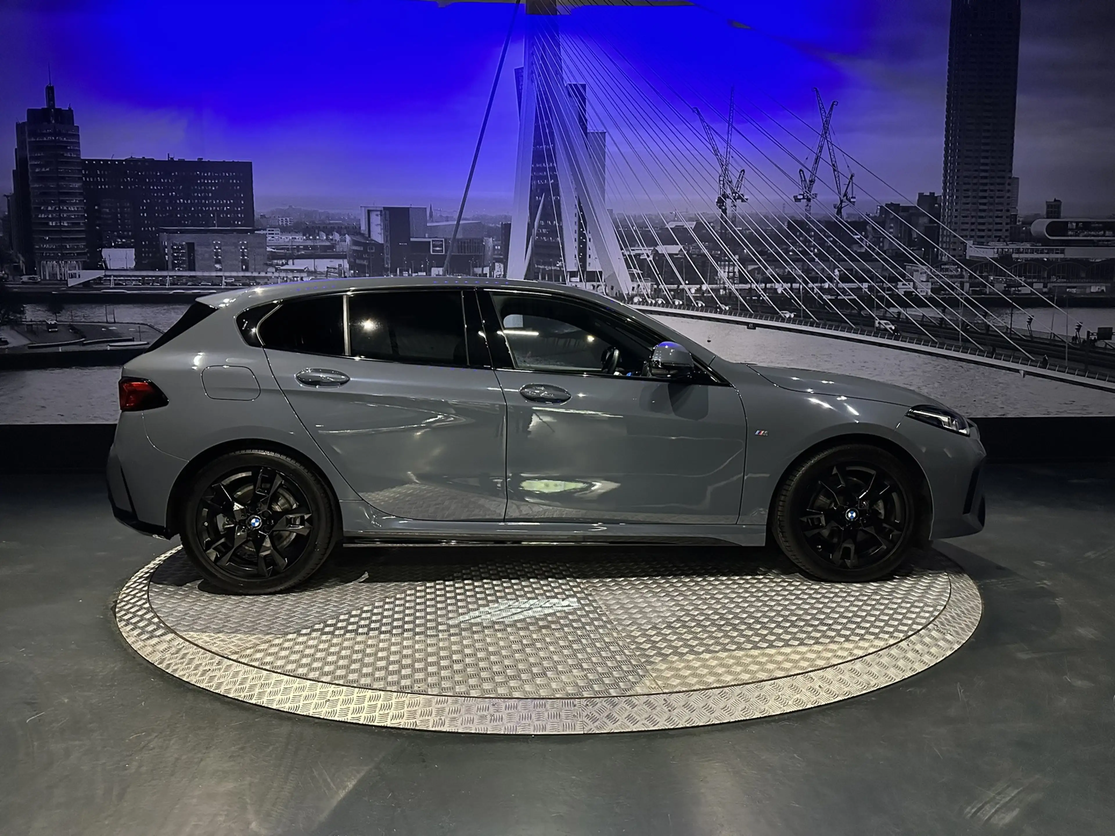 BMW 120 1-serie M Sport Design Edition *HUD*360camera*Spor — photo 2