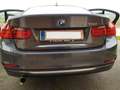 BMW 320 320d Aut. Grau - thumbnail 3