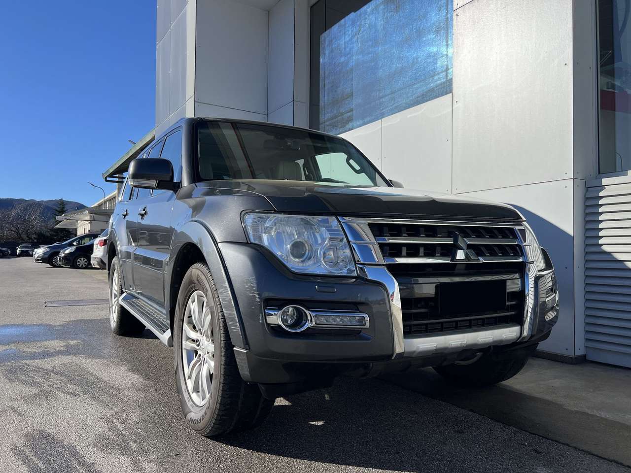 Mitsubishi Pajero 3.2 DI-D 190cv Autom. Instyle