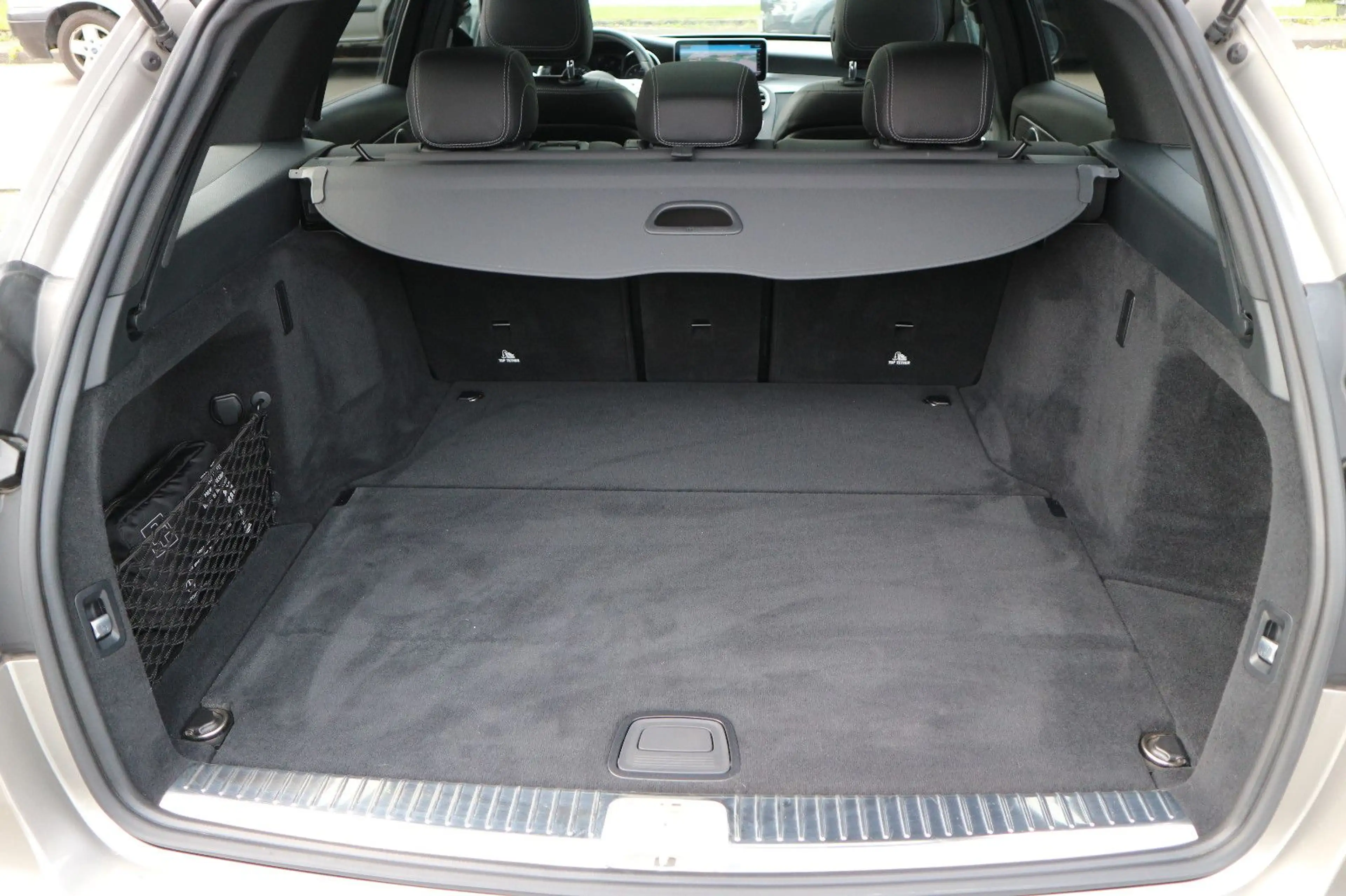 Mercedes-Benz C 400 C400  4Matic AMG/Pano/Leder/Navi/AHK/Kamera/Auto — photo 15