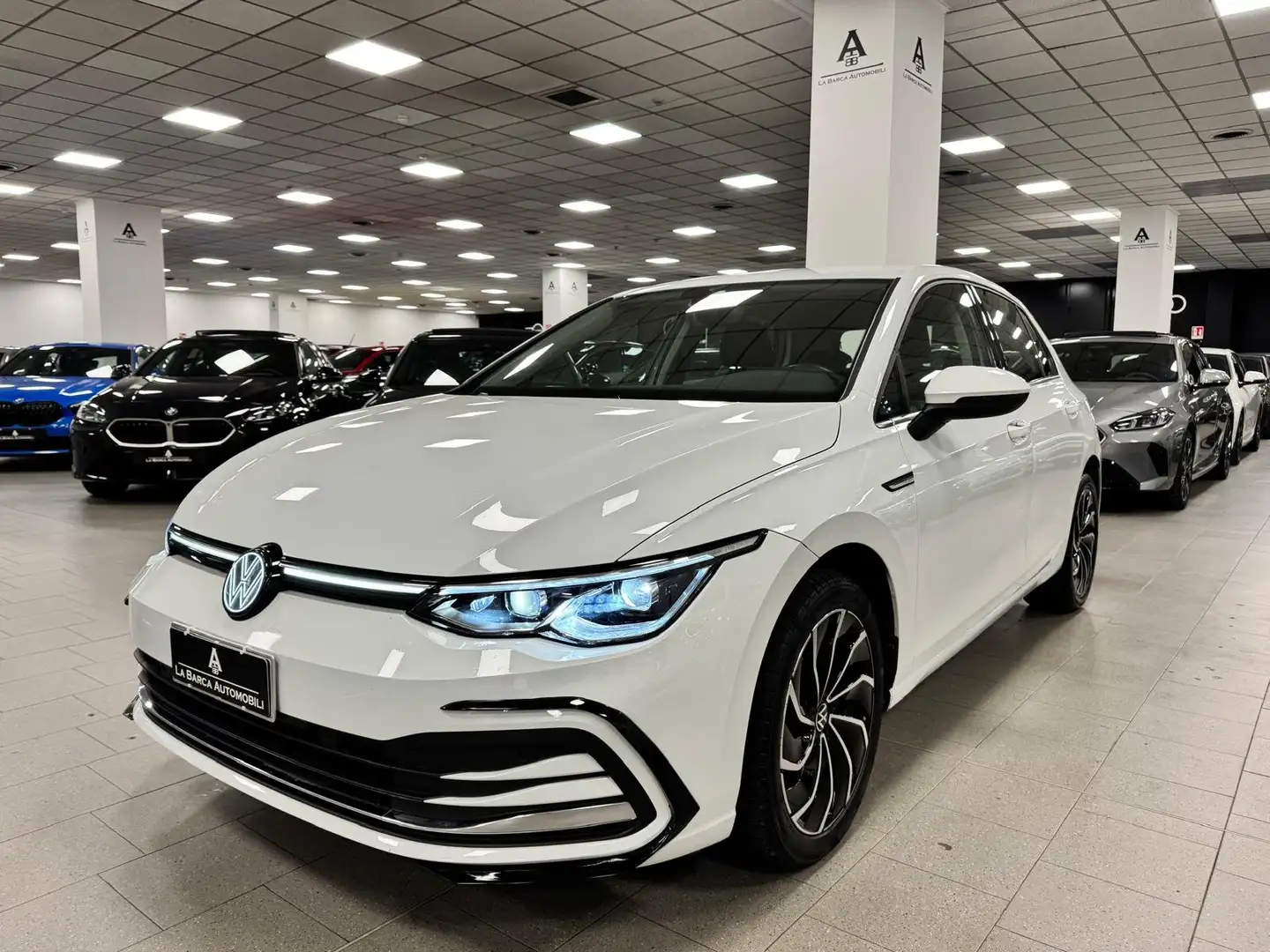 Volkswagen Golf 2.0 tdi Style 116cv Bianco - 2