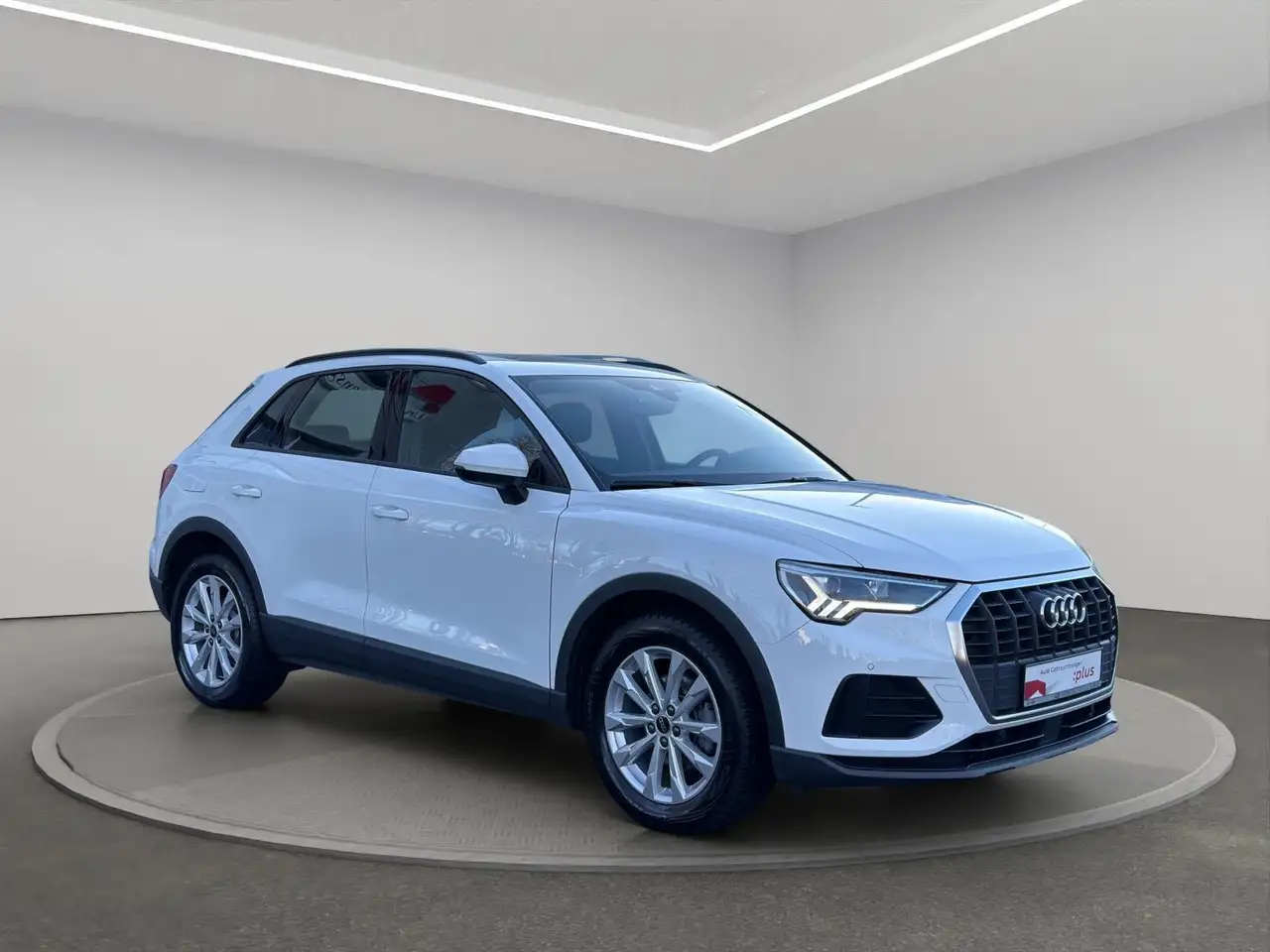 Audi Q3 35 TDI AHK+LED+PANO+KAMERA+SITZHZG 3
