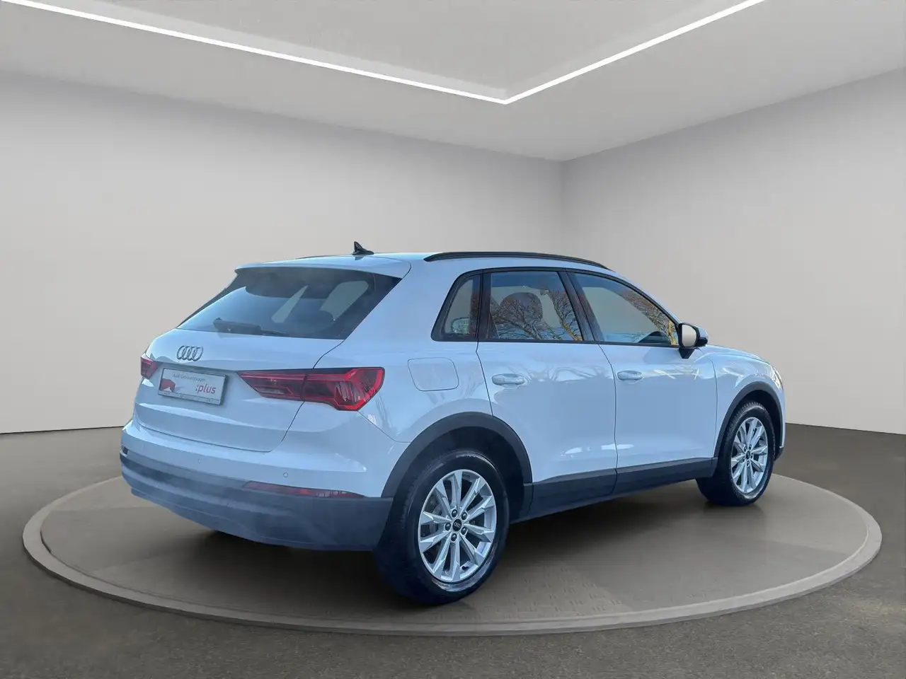 Audi Q3 35 TDI AHK+LED+PANO+KAMERA+SITZHZG 4