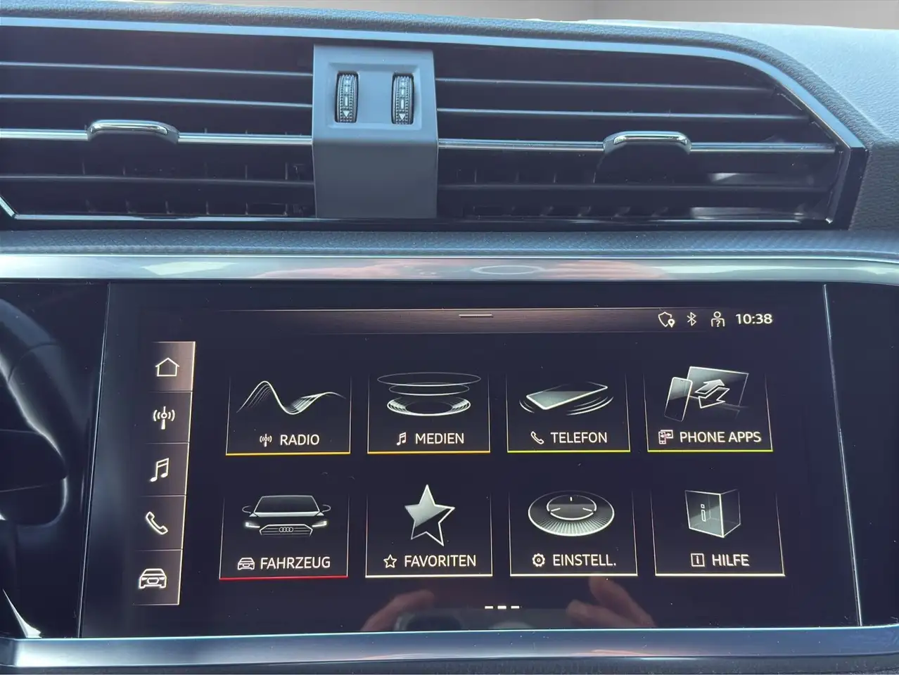 Audi Q3 35 TDI AHK+LED+PANO+KAMERA+SITZHZG 11