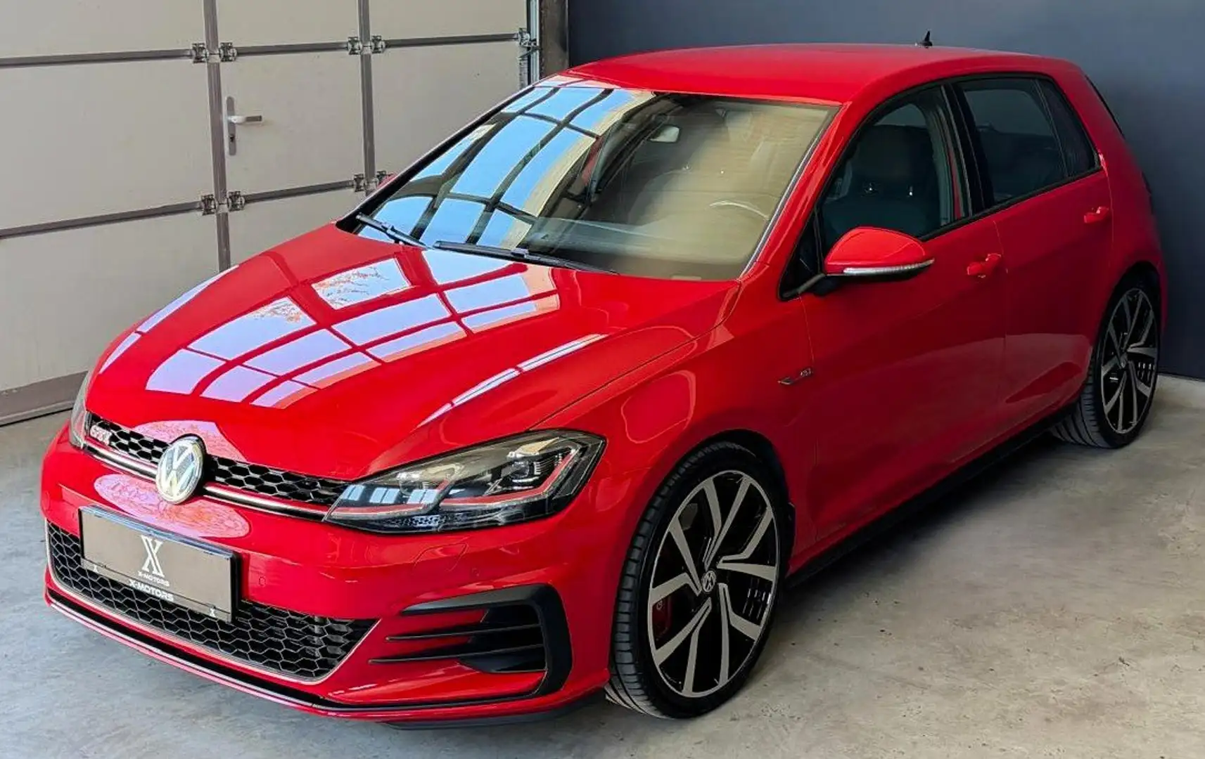 Volkswagen Golf GTI GTI Performance BMT/Start-Stopp Rot - 2
