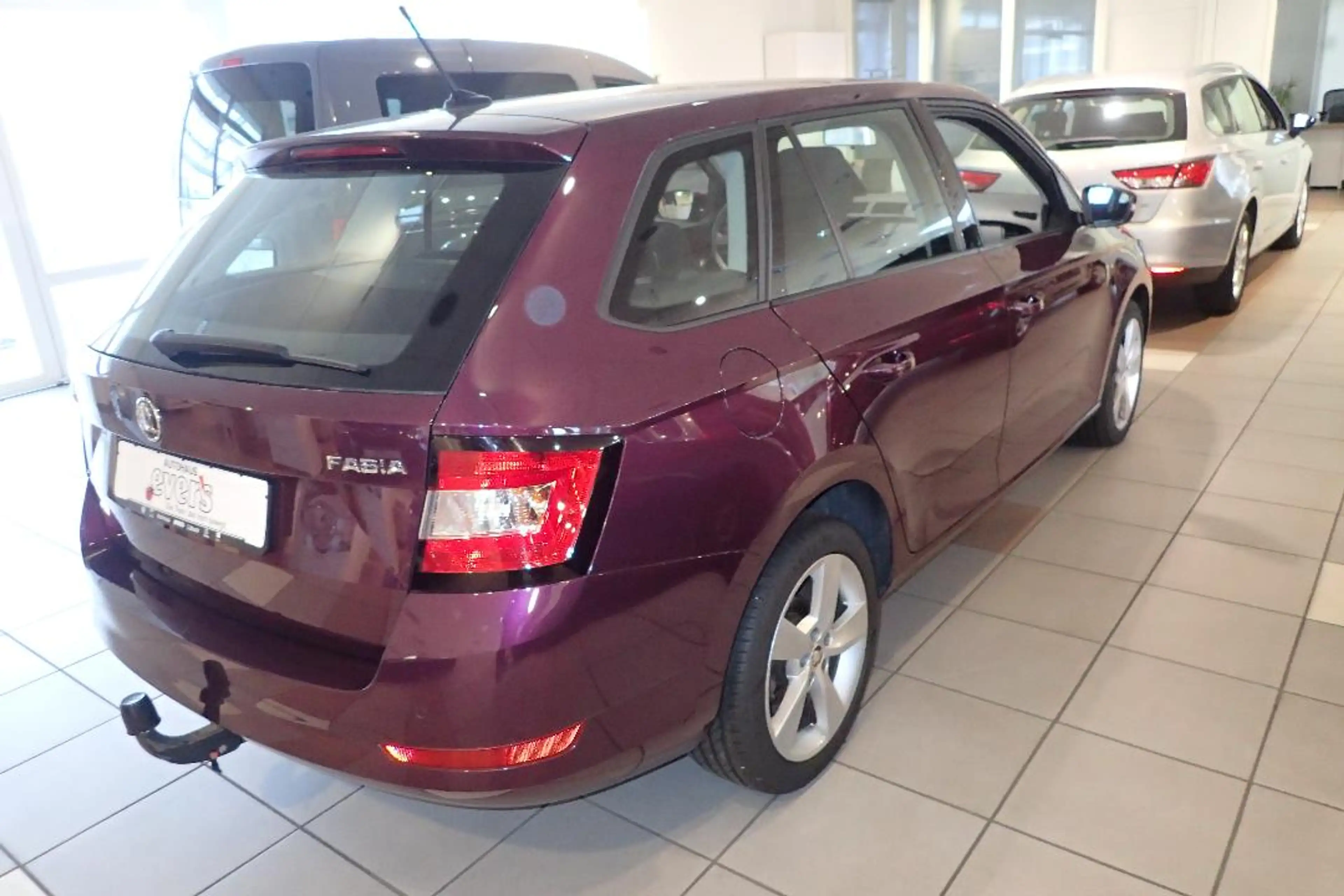 Skoda Fabia Cool Plus TSI KLIMA SITZHEIZUNG AHK PDC ALU — photo 4