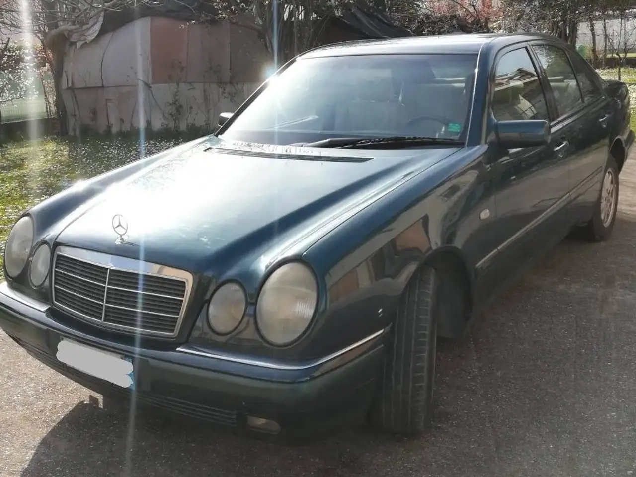 Mercedes-Benz E 200 Elegance, foto 2