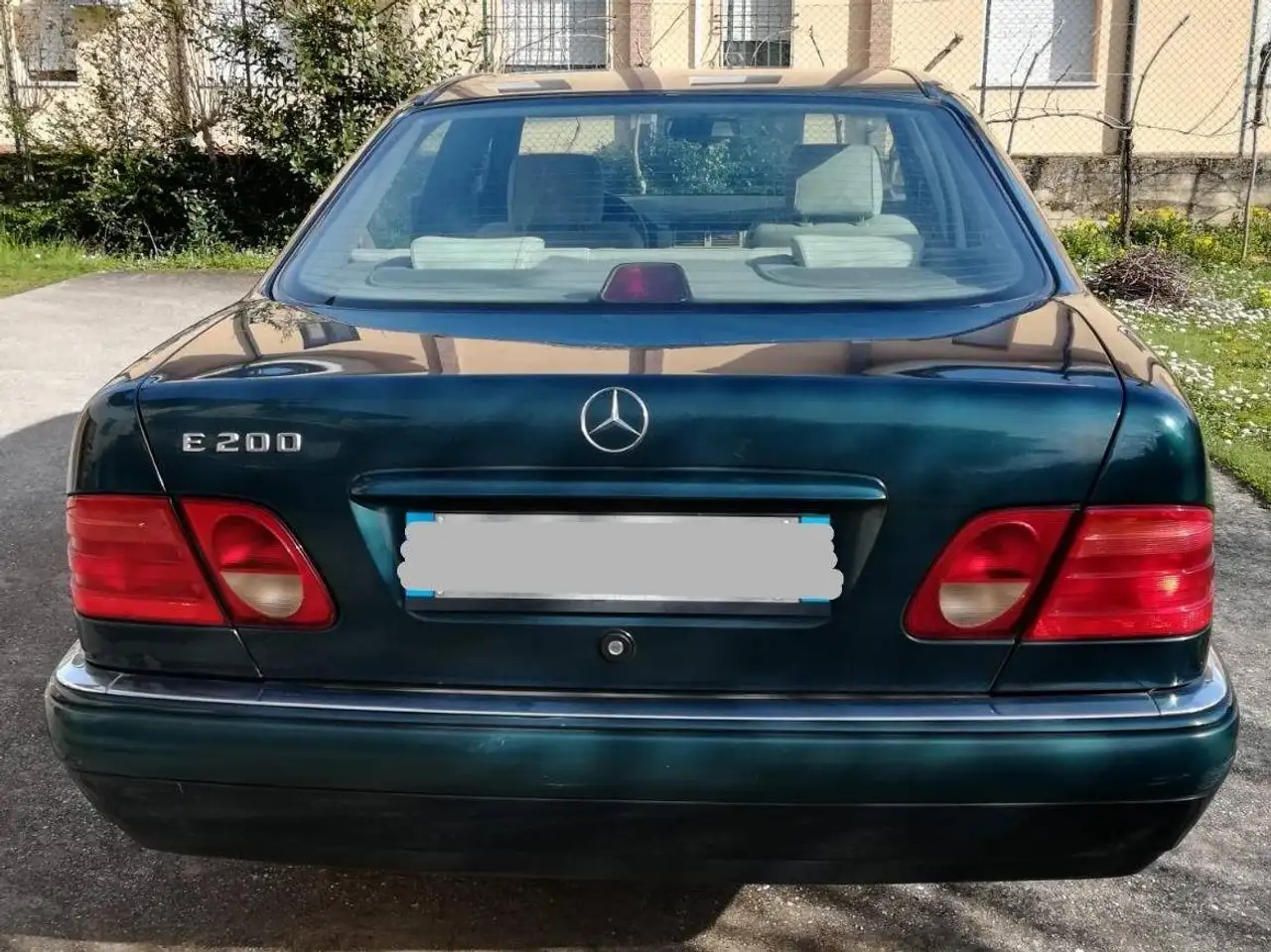 Mercedes-Benz E 200 Elegance, foto 4