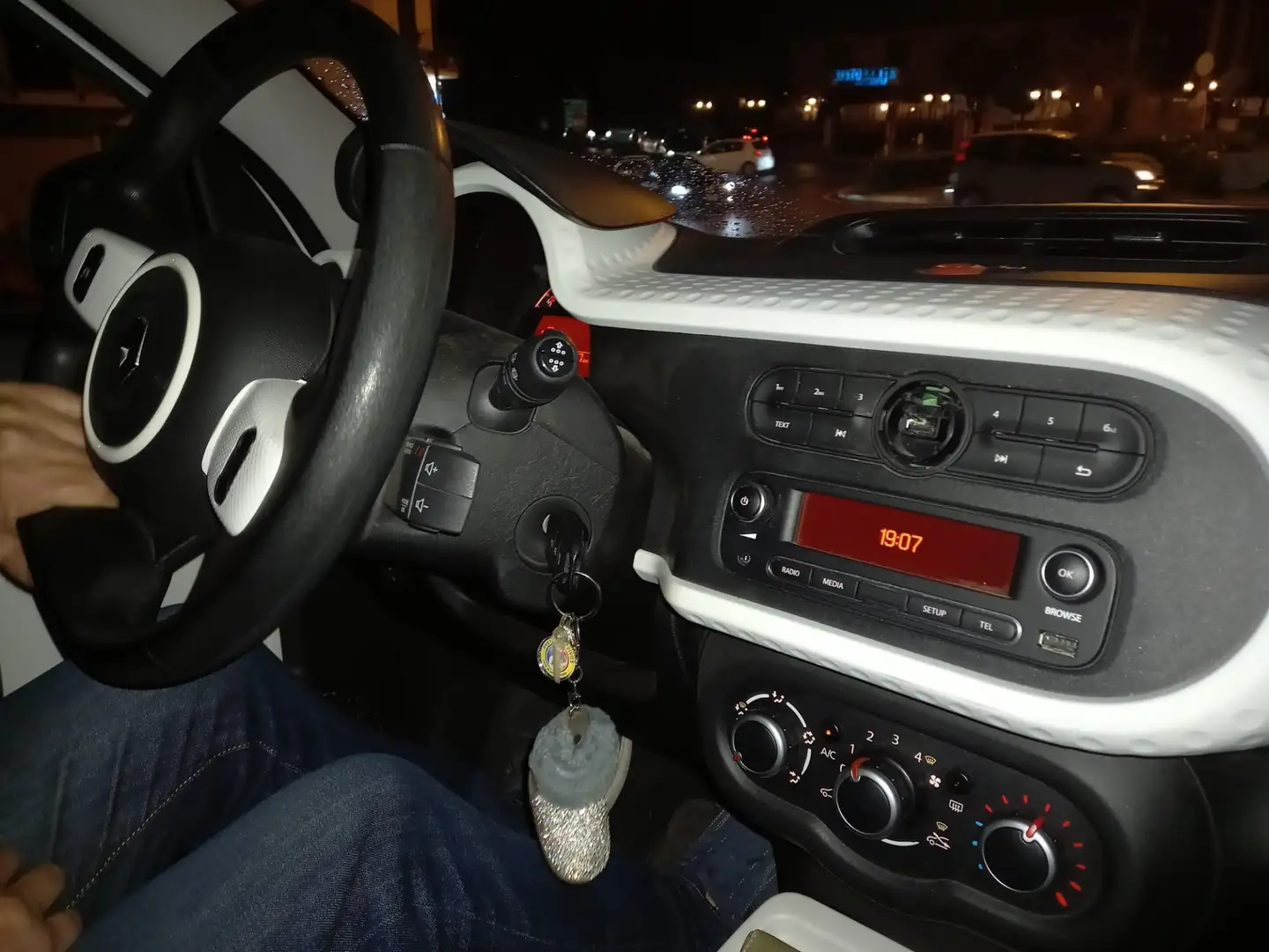 Renault Twingo 0.9 tce Zen 90cv edc - 2