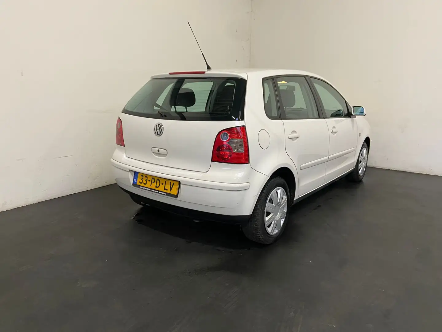 Volkswagen Polo 1.9 SDI Athene Weiß - 2