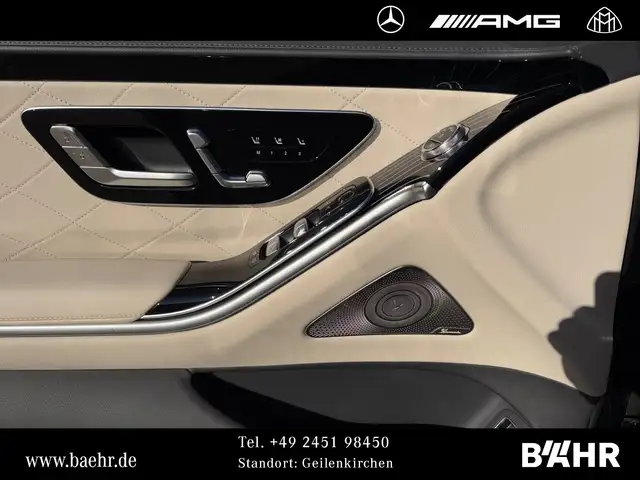 Mercedes-Benz S-Class view 14