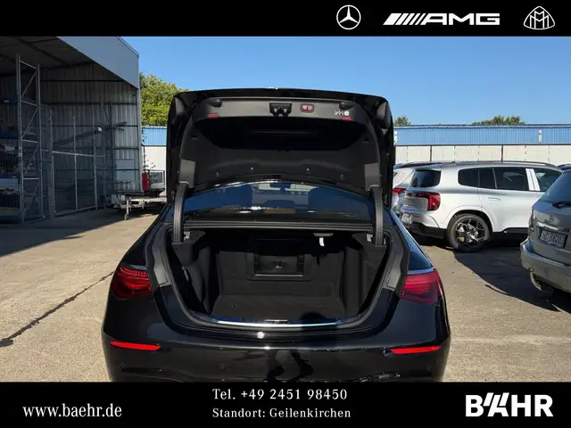Mercedes-Benz S-Class view 15