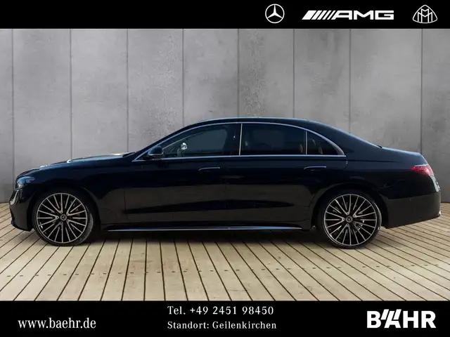 Mercedes-Benz S-Class view 2