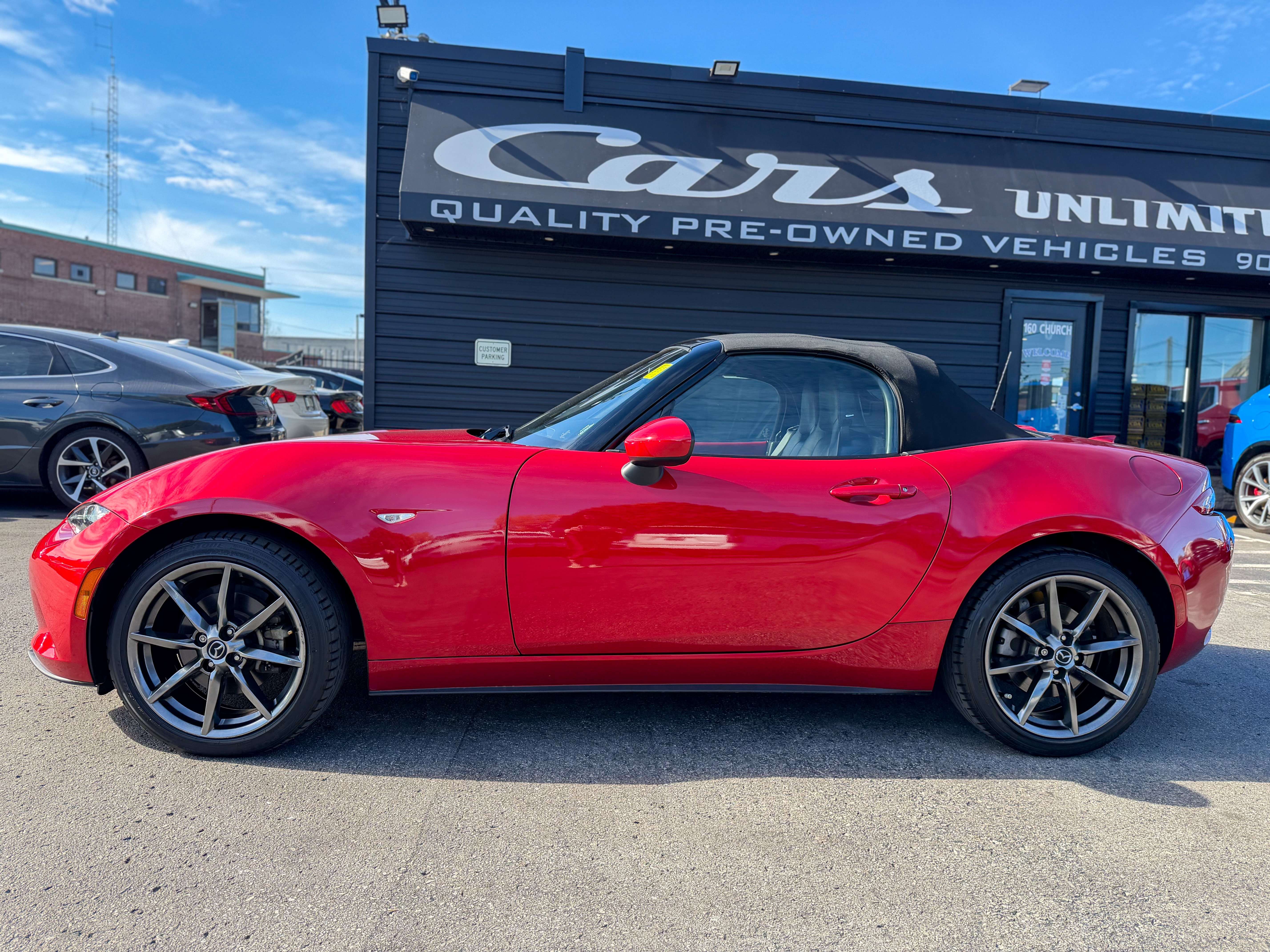 2016 Mazda MX-5 Miata Roadster