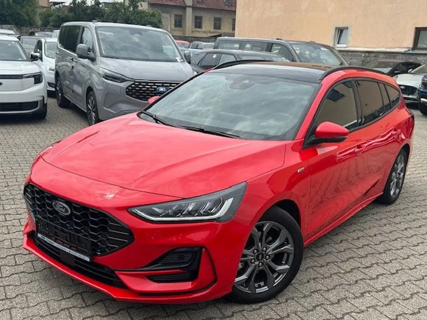 Ford Focus Turnier 1.0 EcoBoost MHEV ST-Line PANO/SHZ Rouge - 2