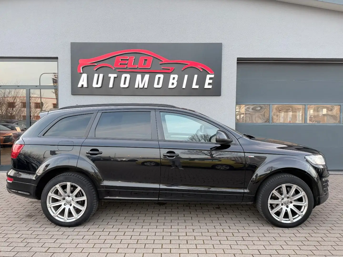 Audi Q7 3.0 TDI*ACC*Quattro*W12 OPTIK*S-Line*7-Sitzer Schwarz - 2