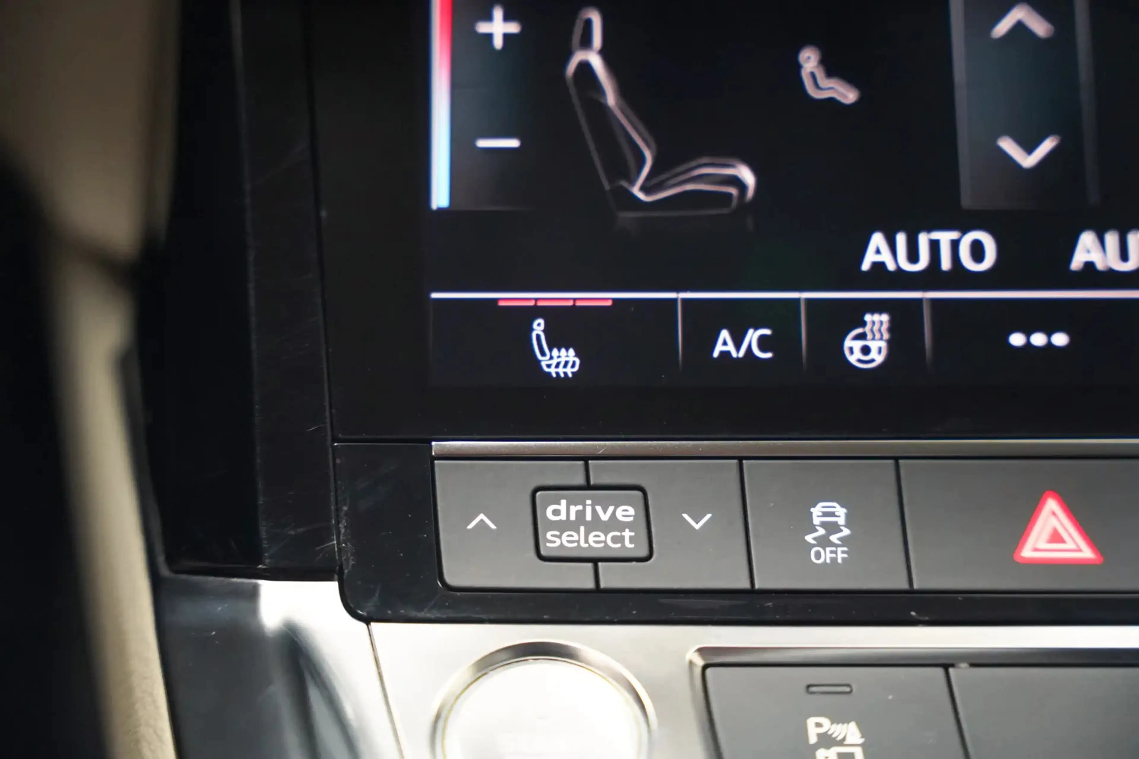 Audi e-tron 55 quattro 95 kWh [ Panorama Luchtvering Leder Sto — photo 11