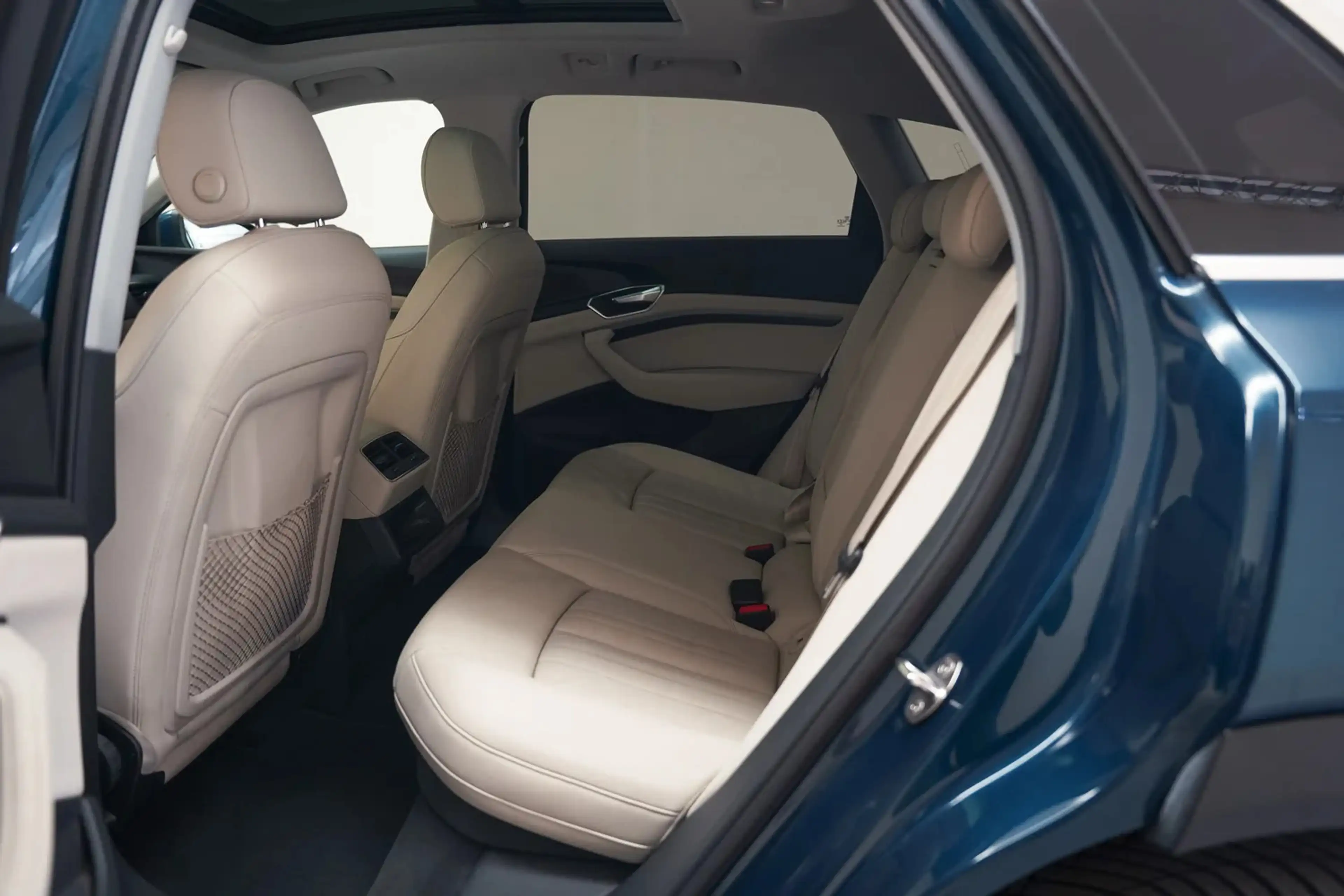 Audi e-tron 55 quattro 95 kWh [ Panorama Luchtvering Leder Sto — photo 13