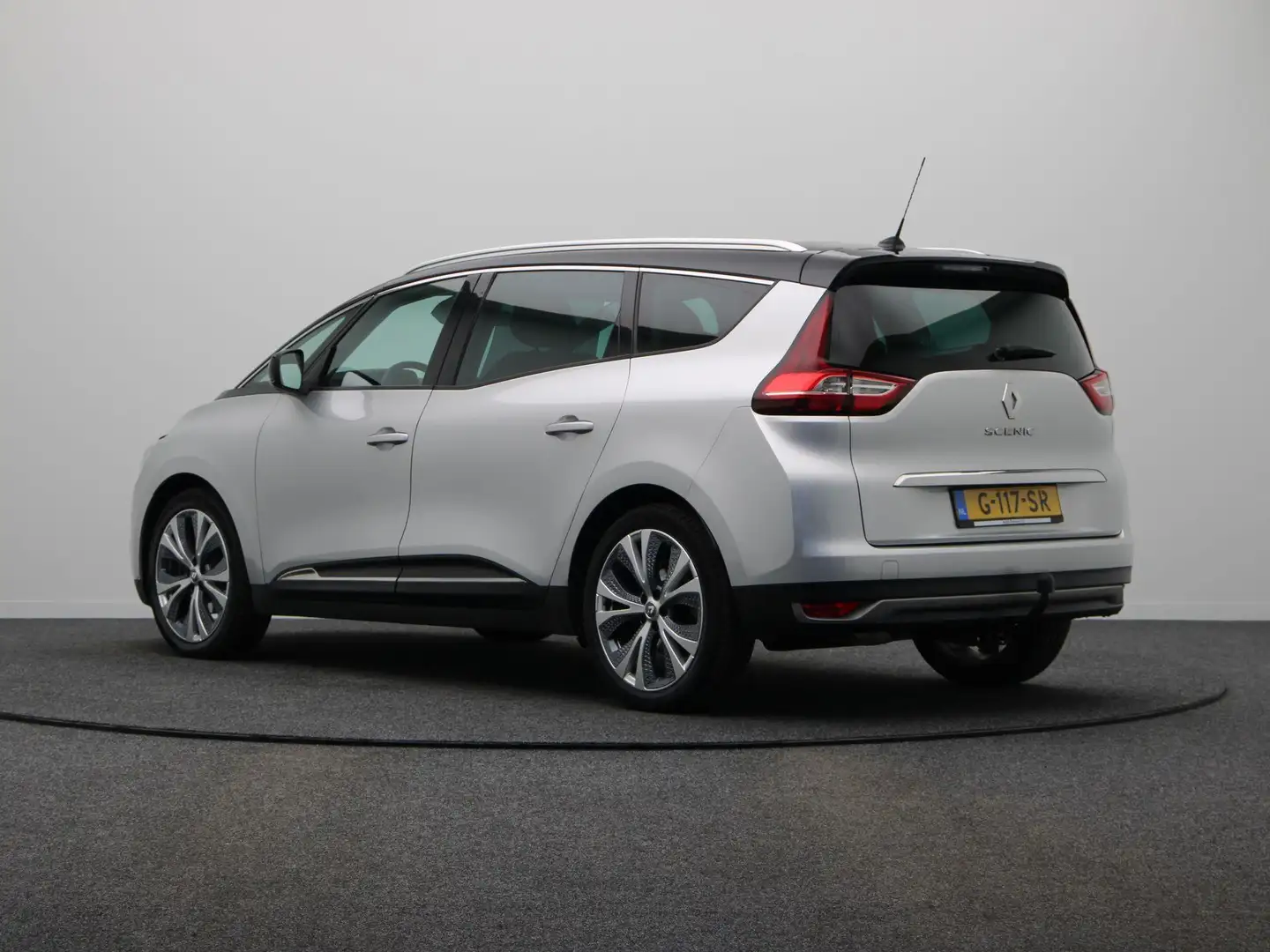 Renault Scenic TCe 160pk EDC/Autom. Bose 7p. | Trekhaak | Adaptiv Grau - 2