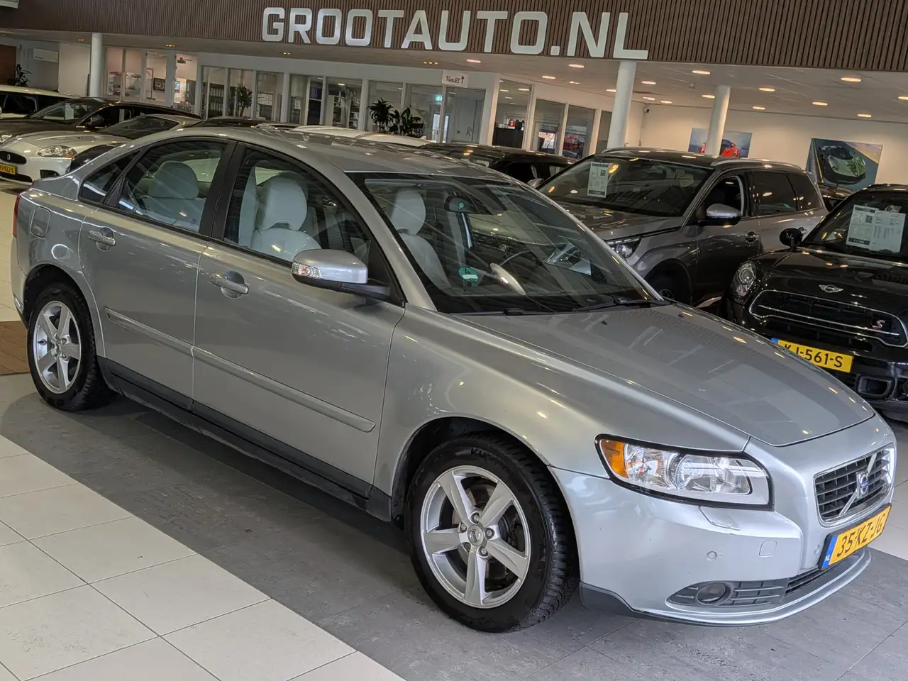Volvo S40