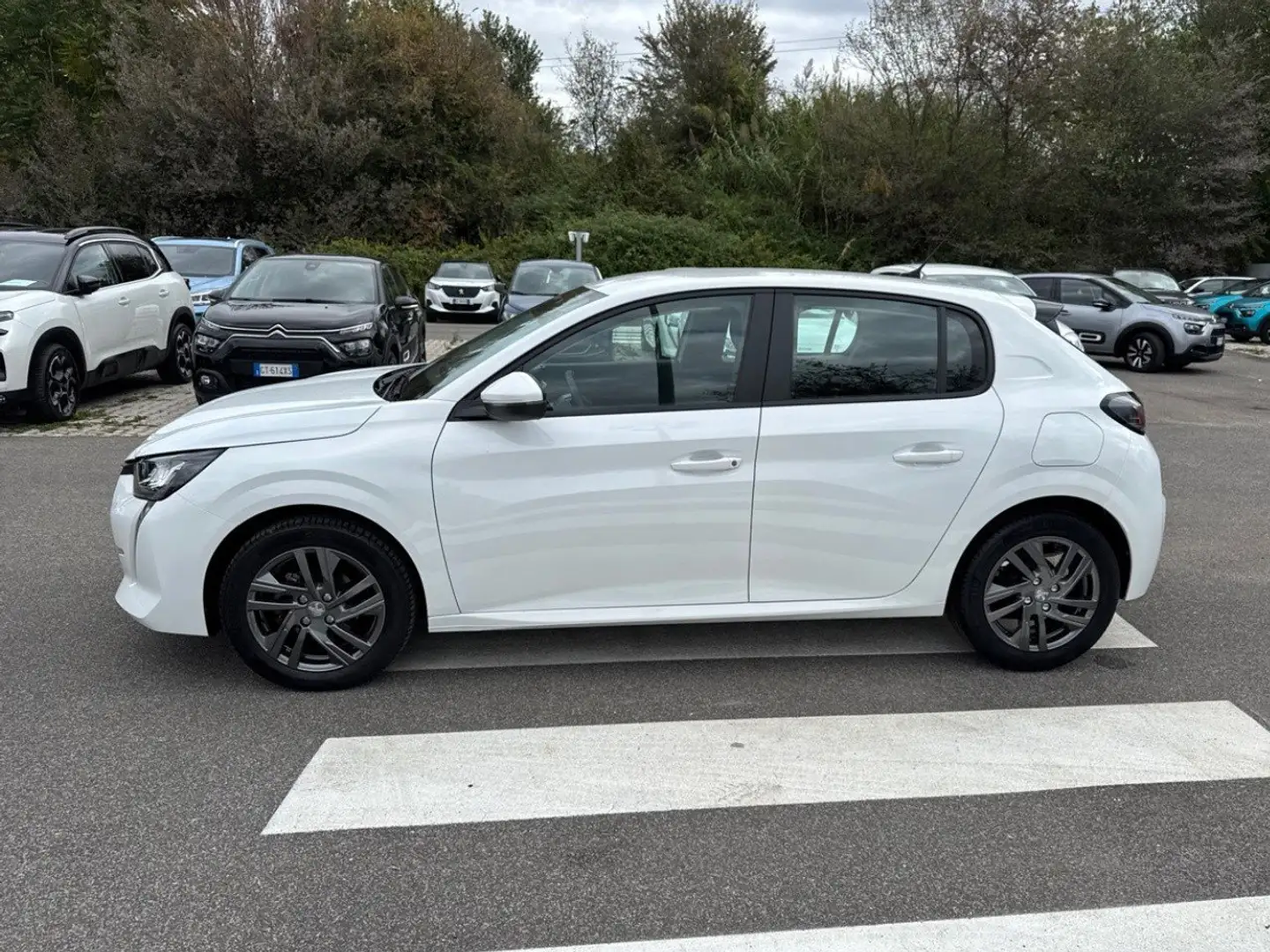 Peugeot 208 Active PureTech 75 S/S Blanc - 2