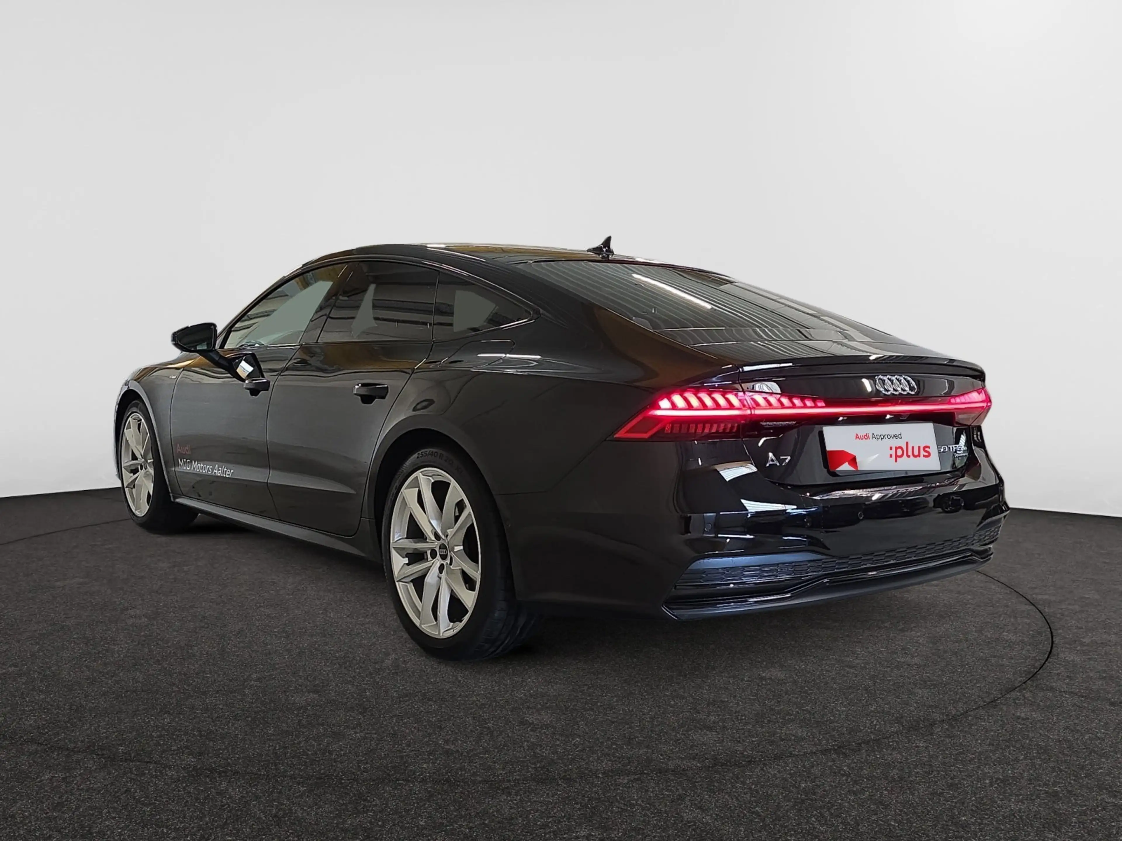 Audi A7 50 TFSIe quattro — photo 3