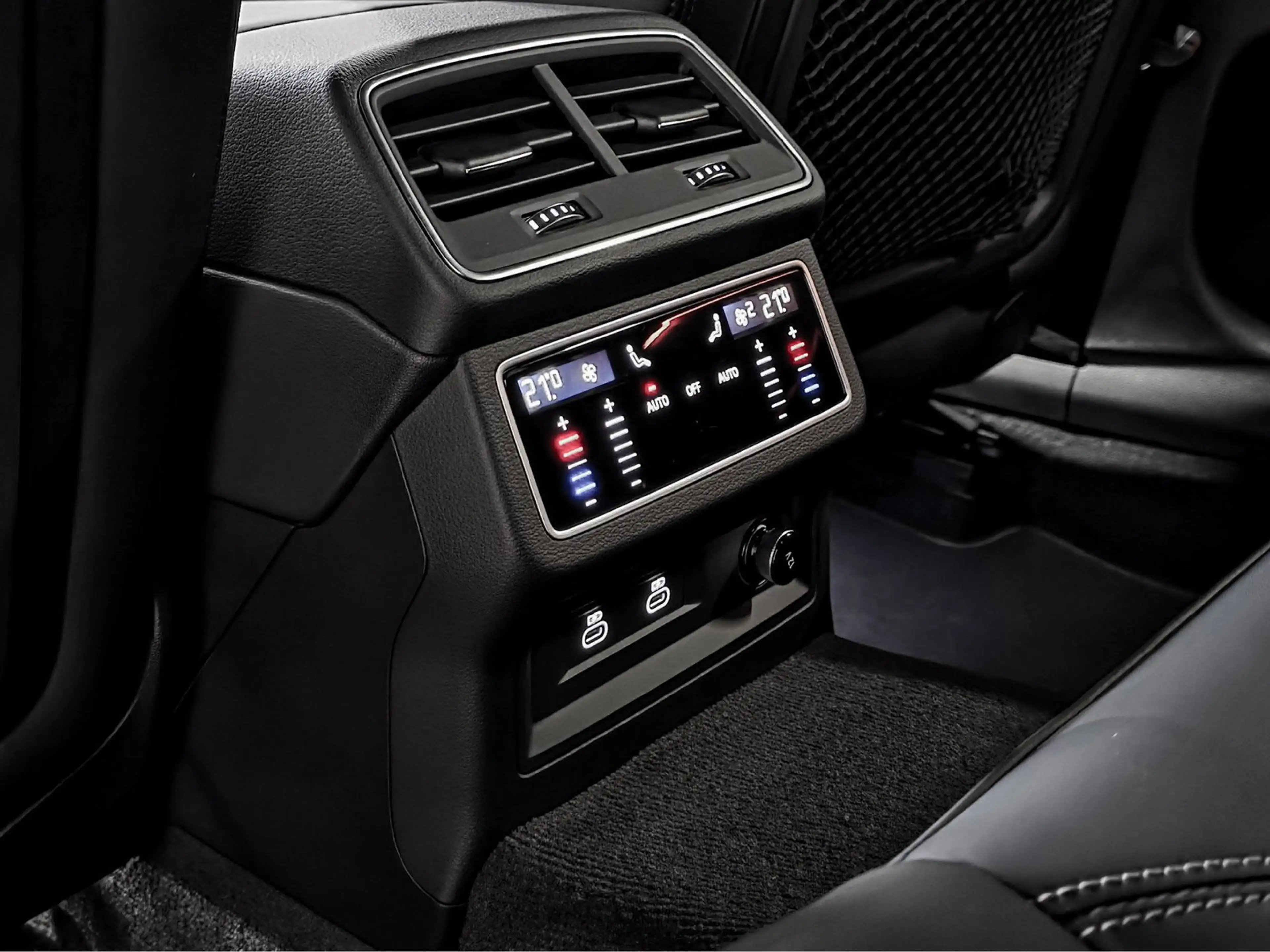 Audi A7 50 TFSIe quattro — photo 11