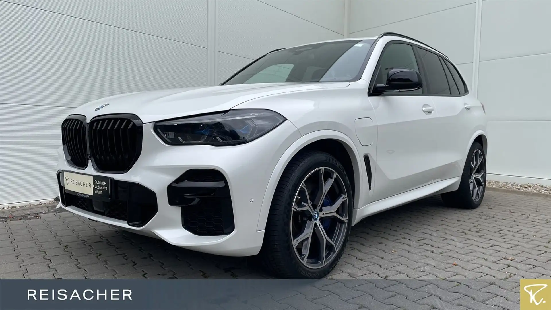 BMW X5 xDrive45e M Sport,DAPro.AHK,B&W,HuD,Laser Weiß - 1