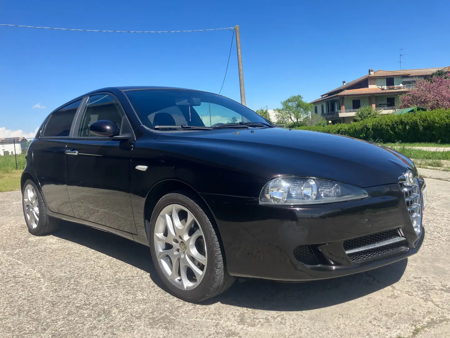 Alfa Romeo 147 5p 1.6 IMPIANTO GPL BRC Negro - 1