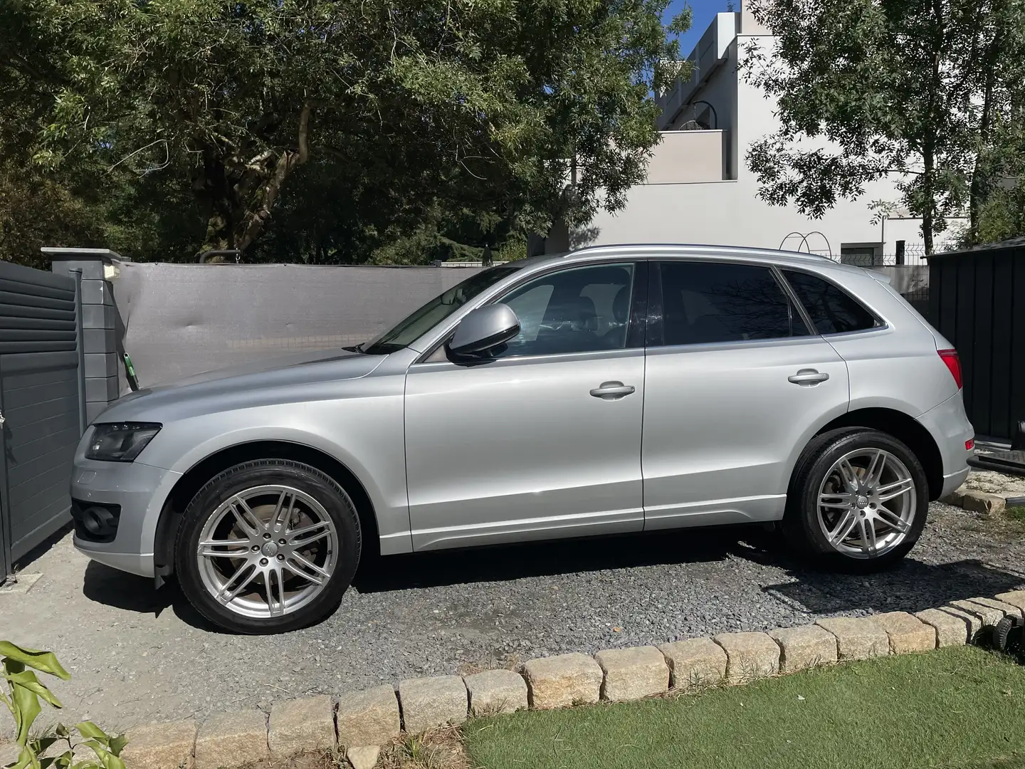 Audi Q5 V6 3.0 TDI 240 DPF Quattro Ambition Luxe S tronic 7 - 1