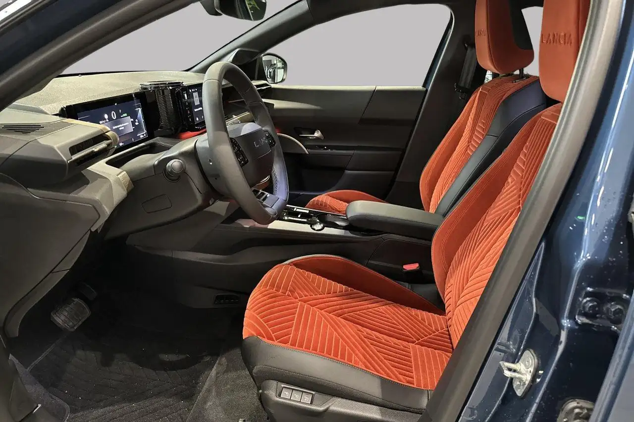 Lancia Ypsilon 2025 — фото 10