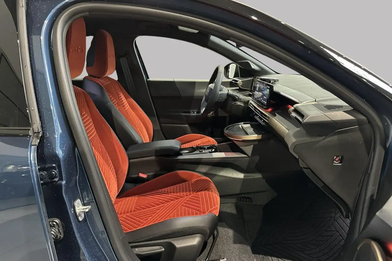 Lancia Ypsilon 2025 — фото 8