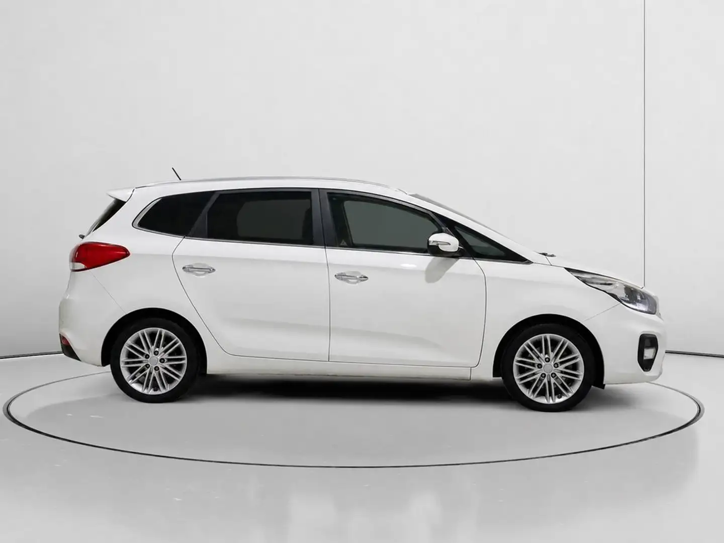 Kia Carens 1.6 GDi Basic 135 Blanco - 2