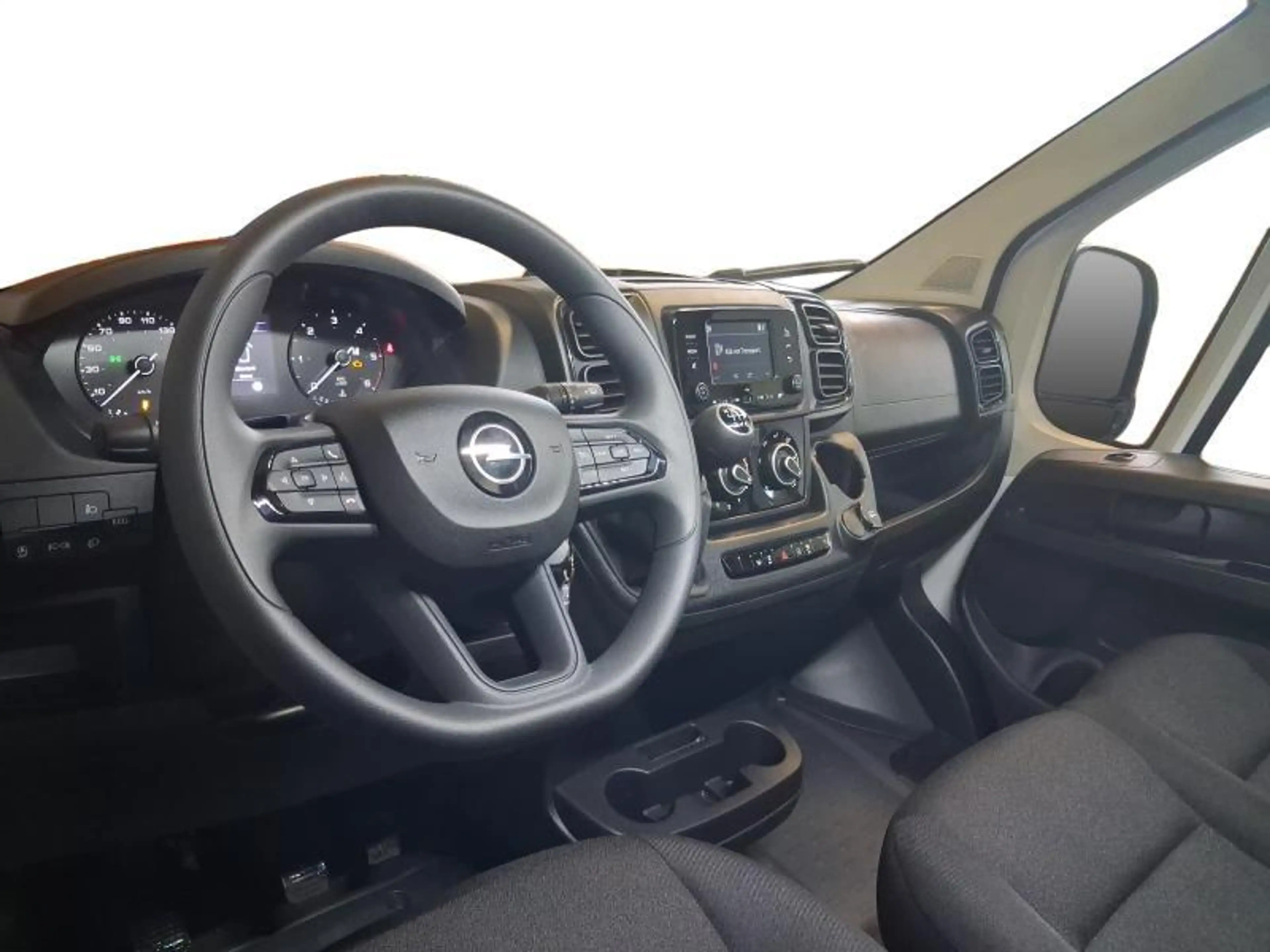 Opel Movano L3H2 — photo 2