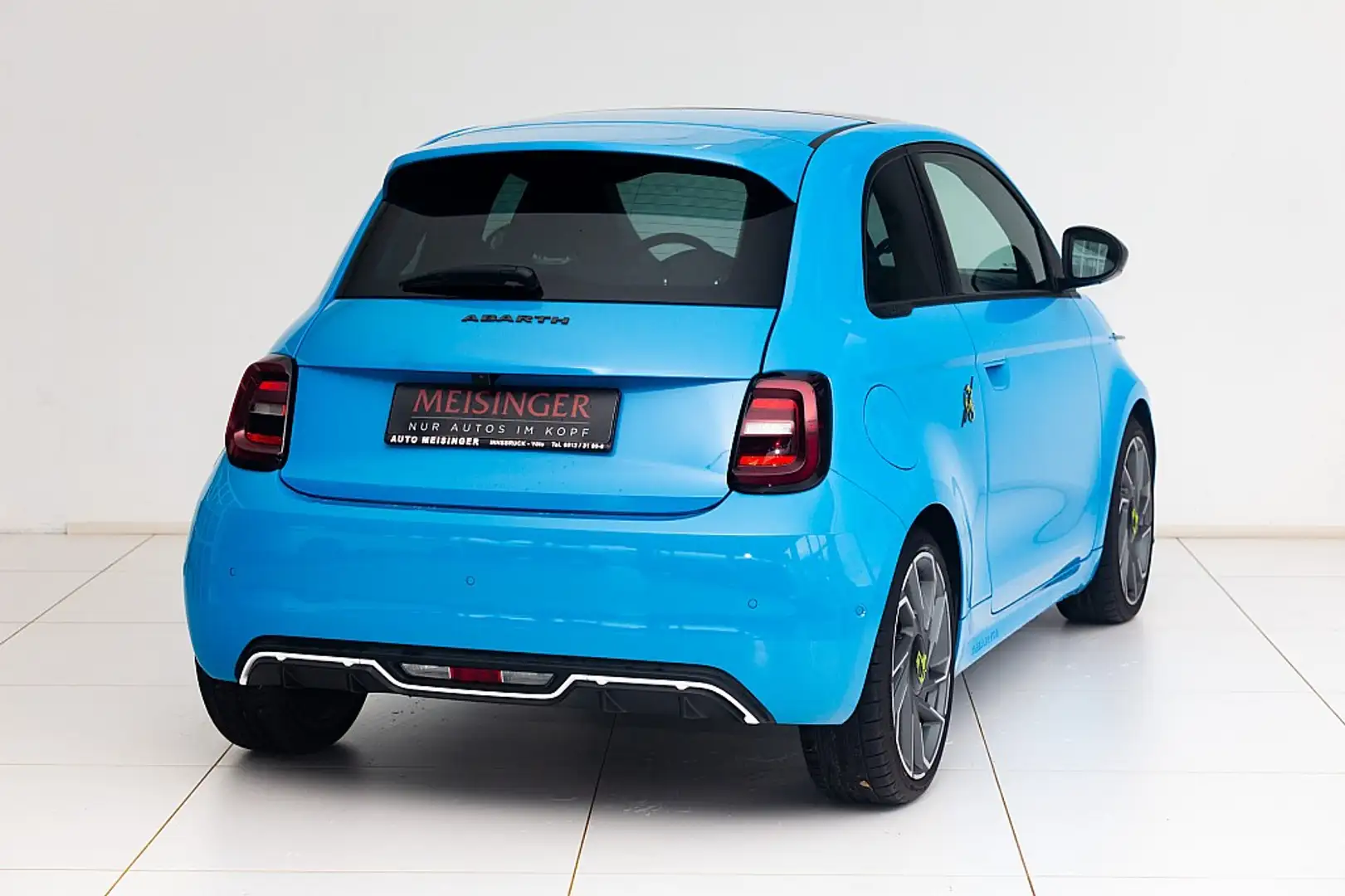 Abarth 500e Scorpionissima Albastru - 2