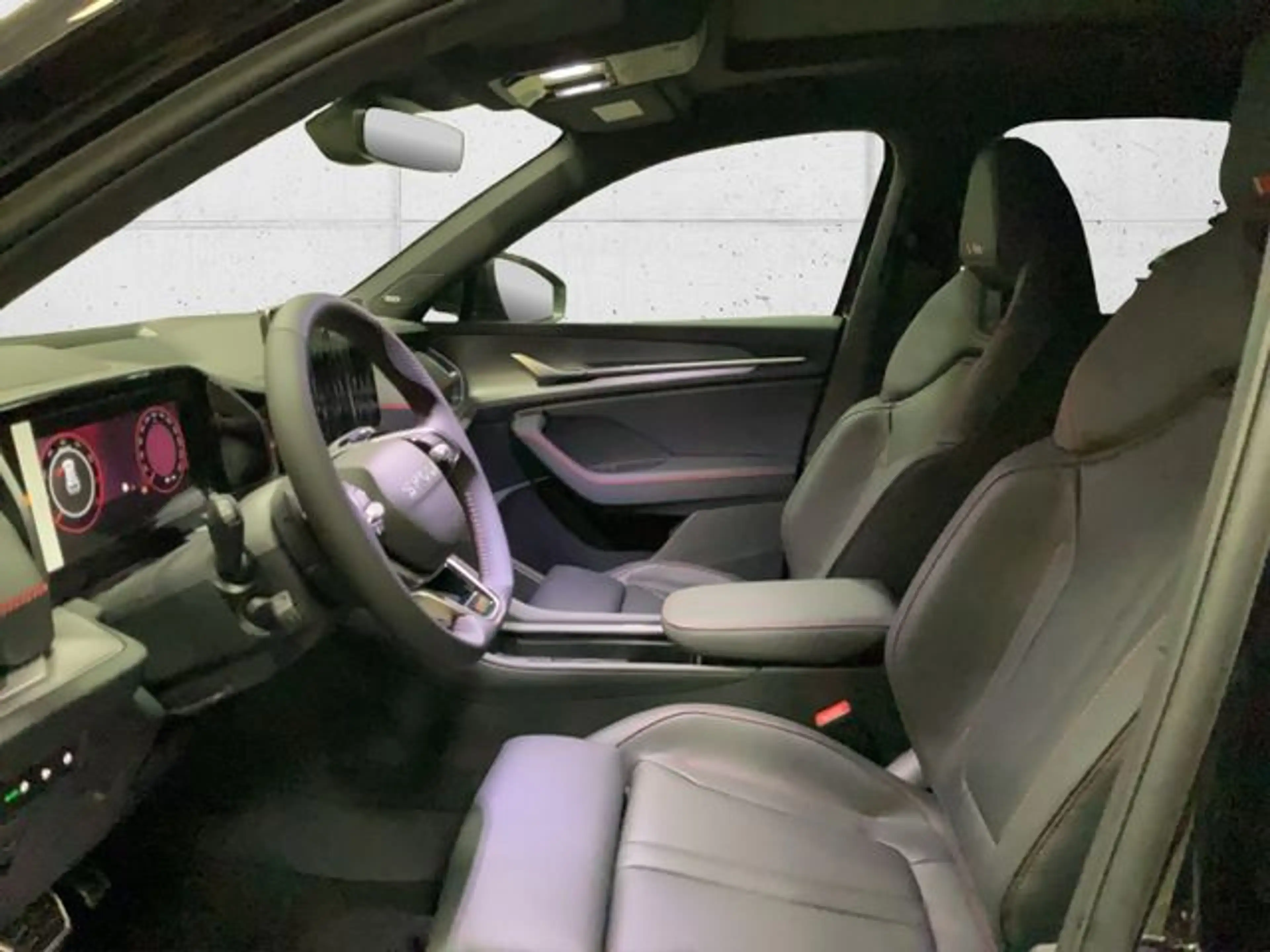 Skoda Kodiaq 2.0 TSI RS 4x4 HUD NAVI AHK 360° PANO — photo 9