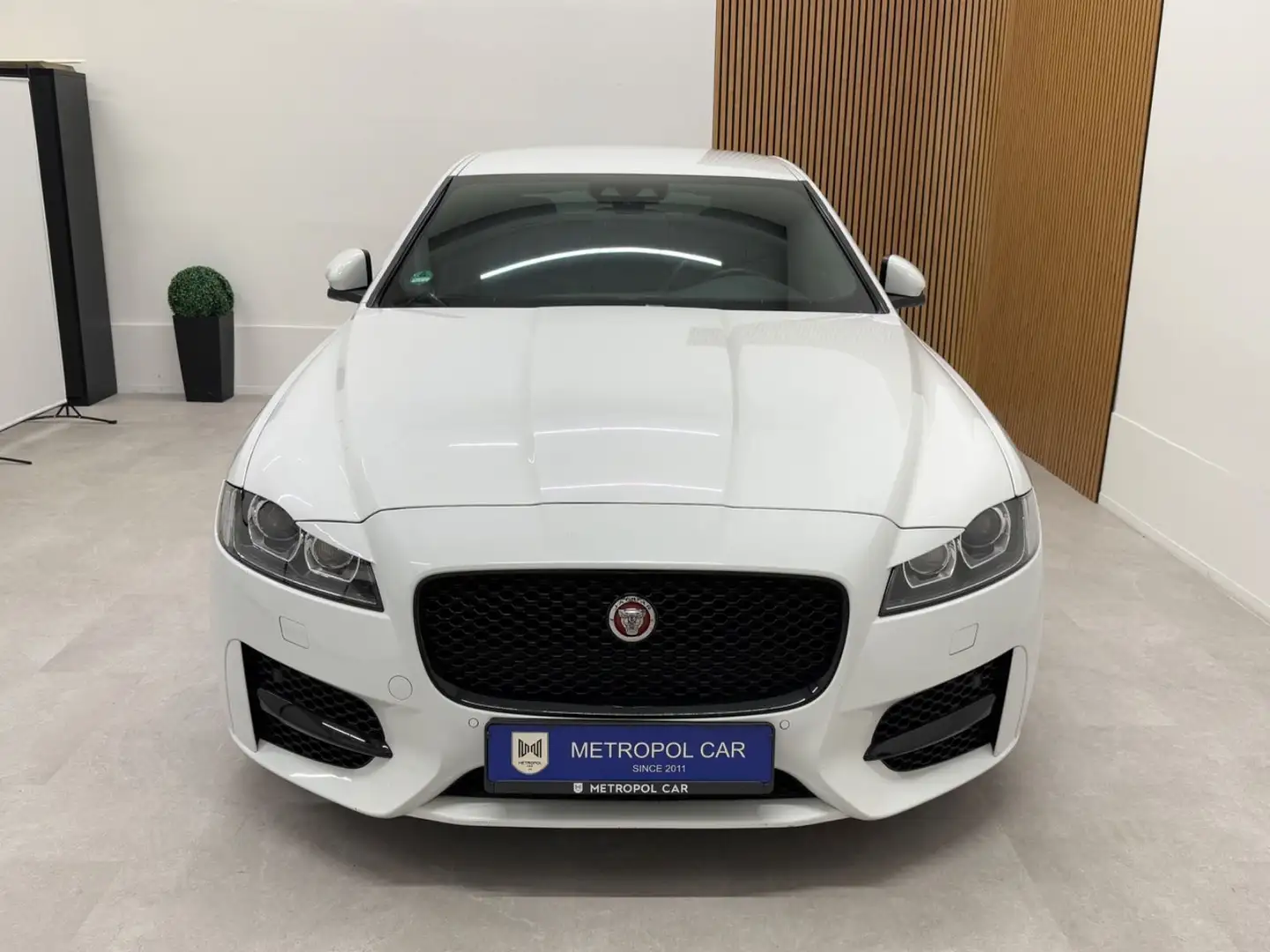Jaguar XF 3.0 D V6 Sport NAVI/MERIDIAN/XEN/KAM/SHZ/LMF Blanco - 2