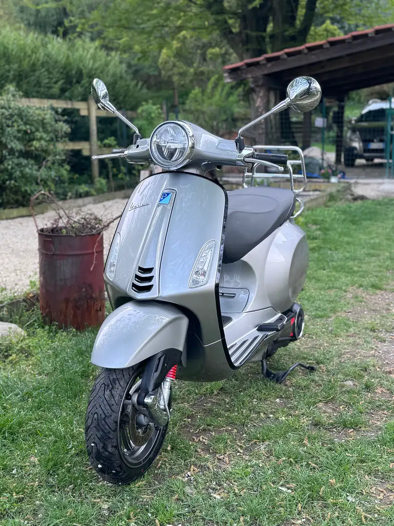 Vespa Elettrica 70 km/h Argento - 1