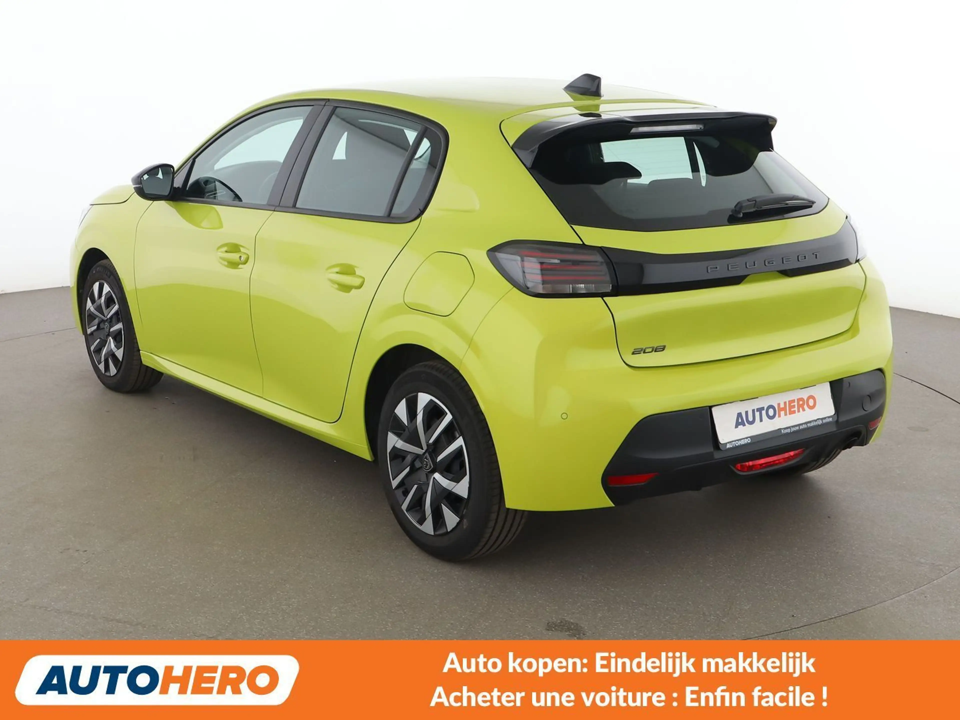 Peugeot 208 1.2 PureTech Active — photo 4