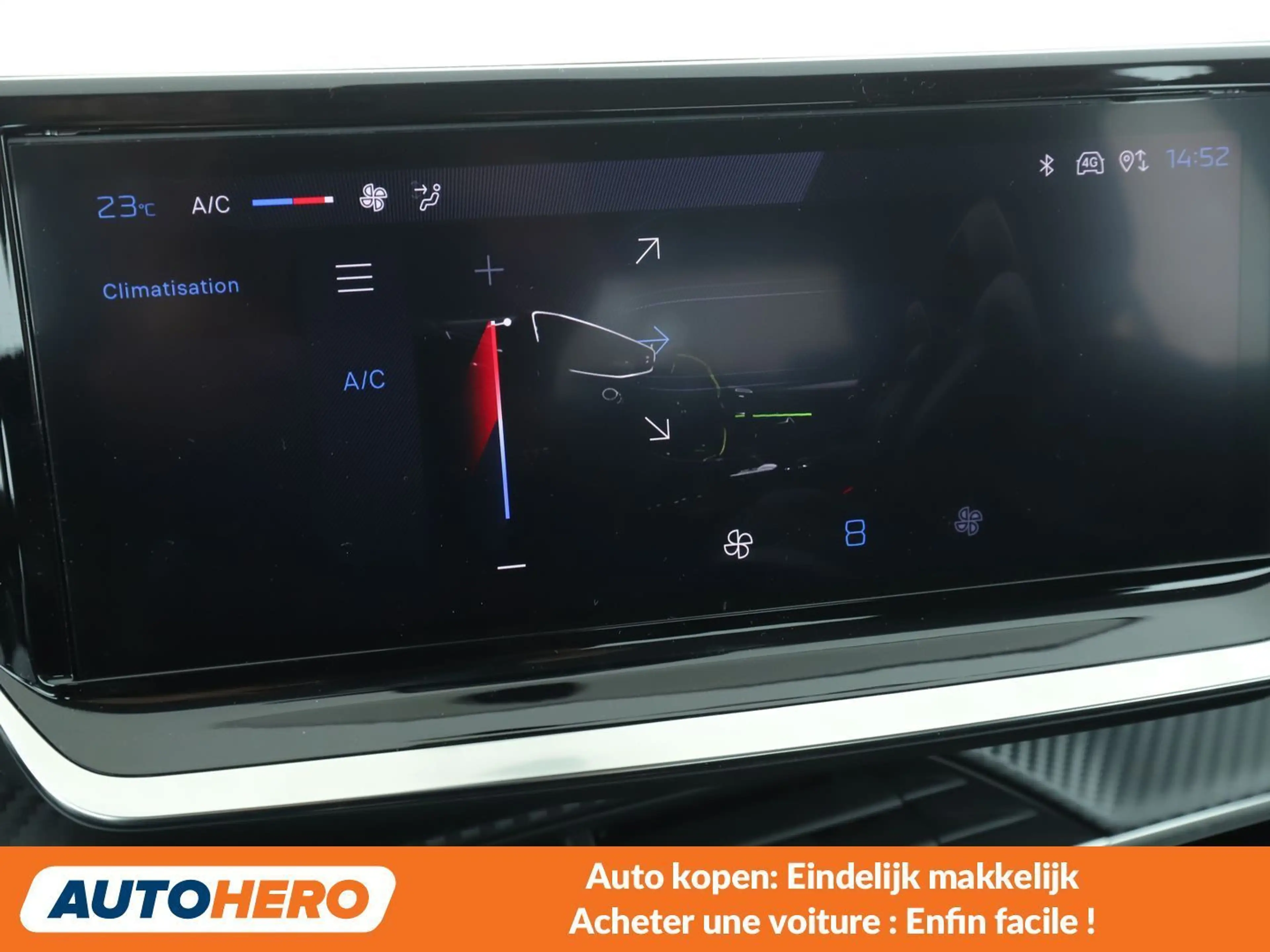 Peugeot 208 1.2 PureTech Active — photo 11