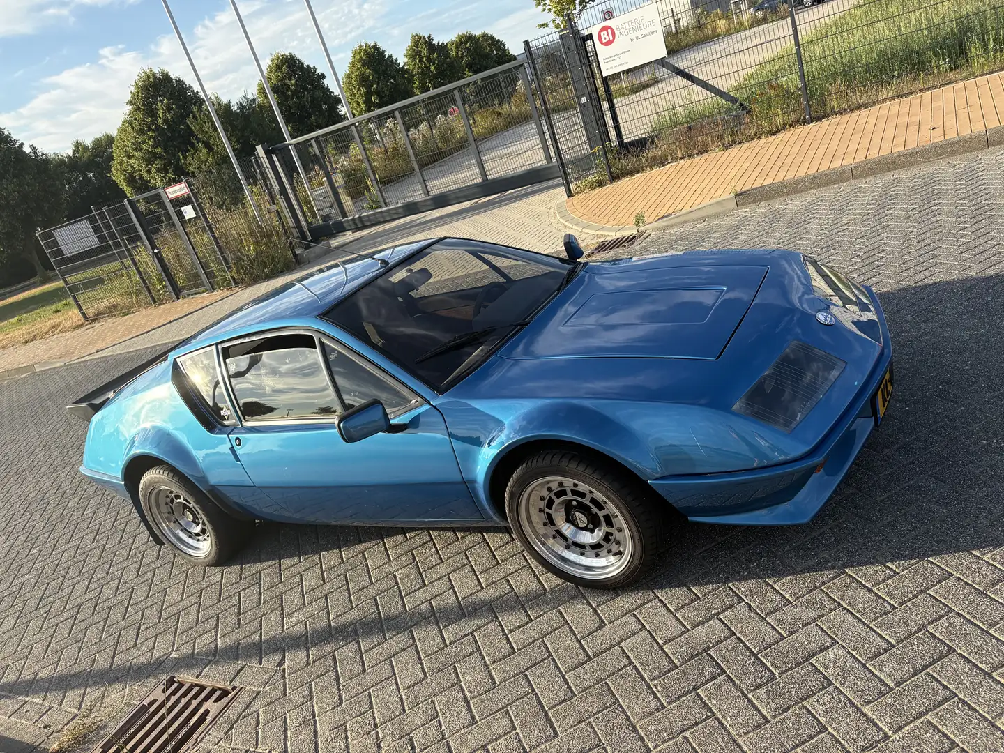 Renault Alpine A310 V6 phase 2 Blau - 2