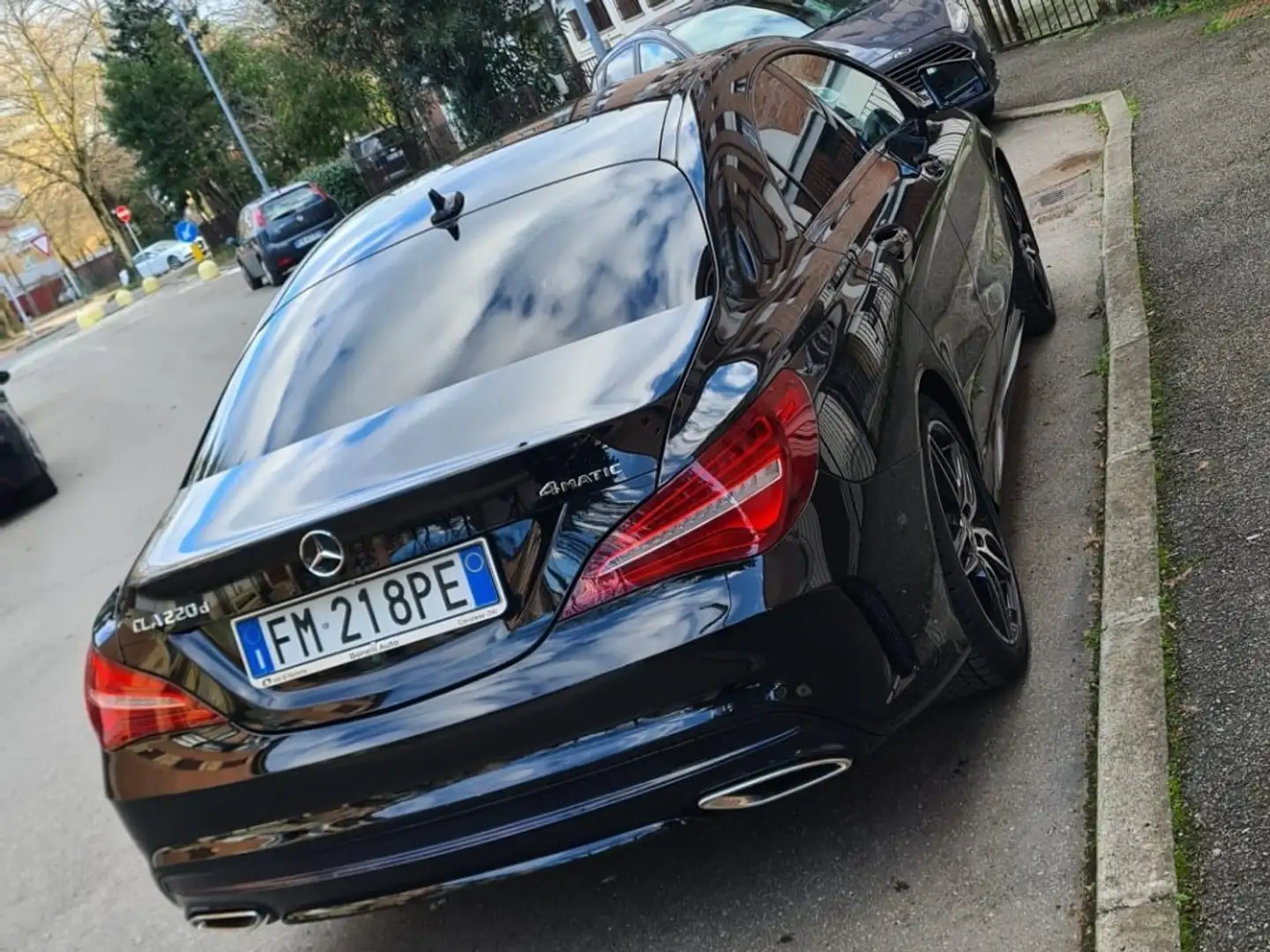 Mercedes-Benz CLA 220 d (cdi) Premium 4matic 177cv auto - 2