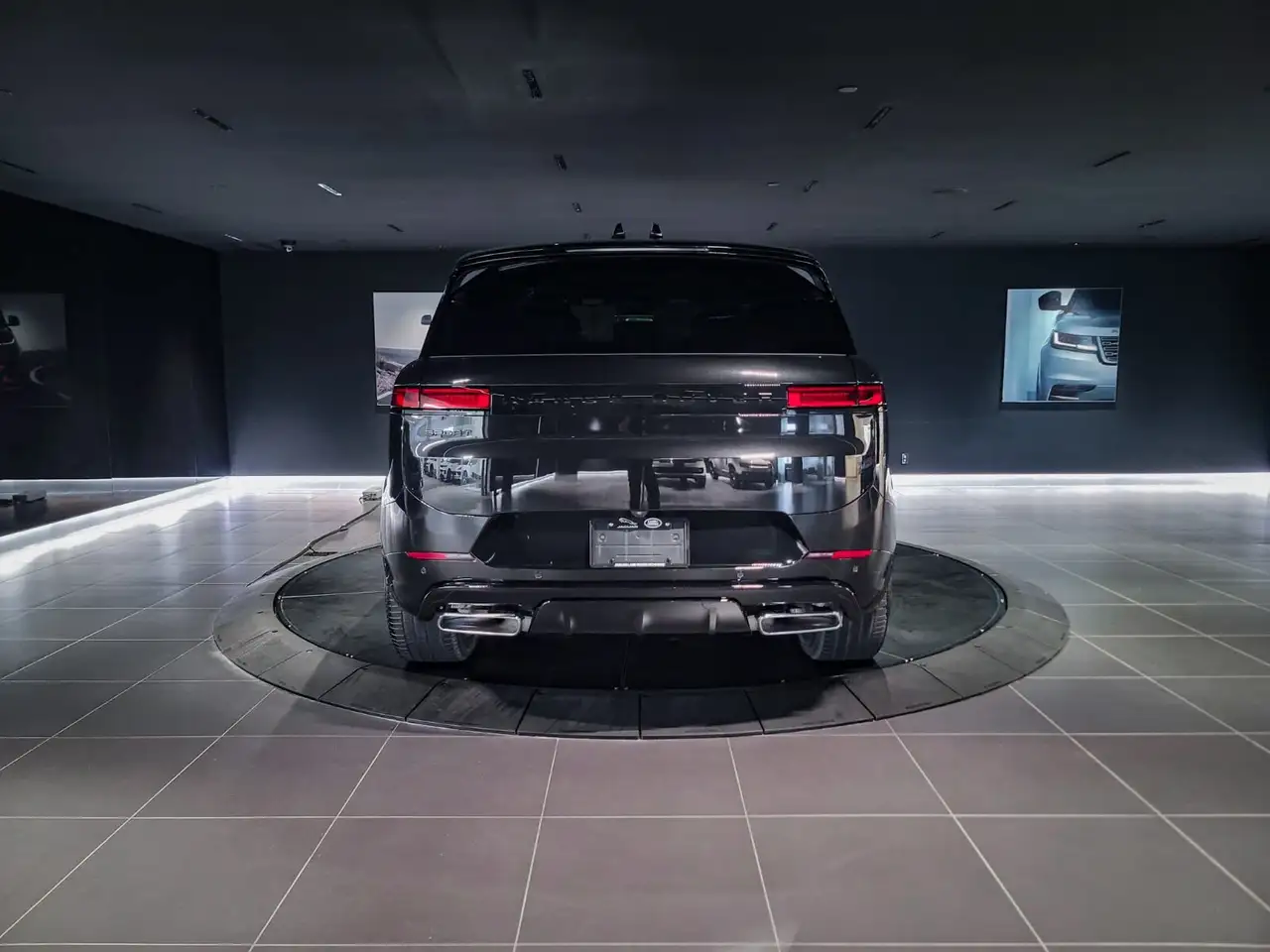 Land Rover Range Rover Sport снимка Land Rover Range Rover Sport