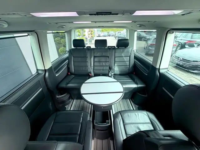 Volkswagen Multivan view 15