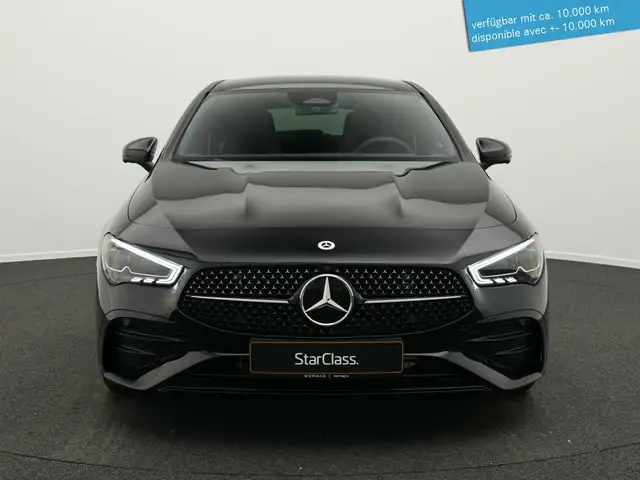 Mercedes-Benz CLA view 2