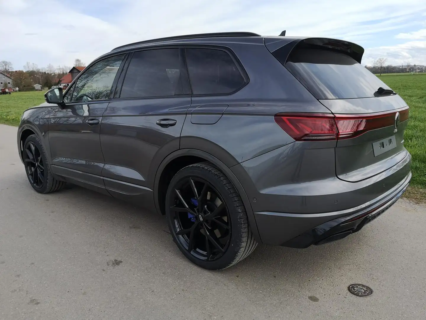 Volkswagen Touareg 3.0 TSI eHybrid 340 kW 4Motion R V6 ABT Voll 39... Grau - 2
