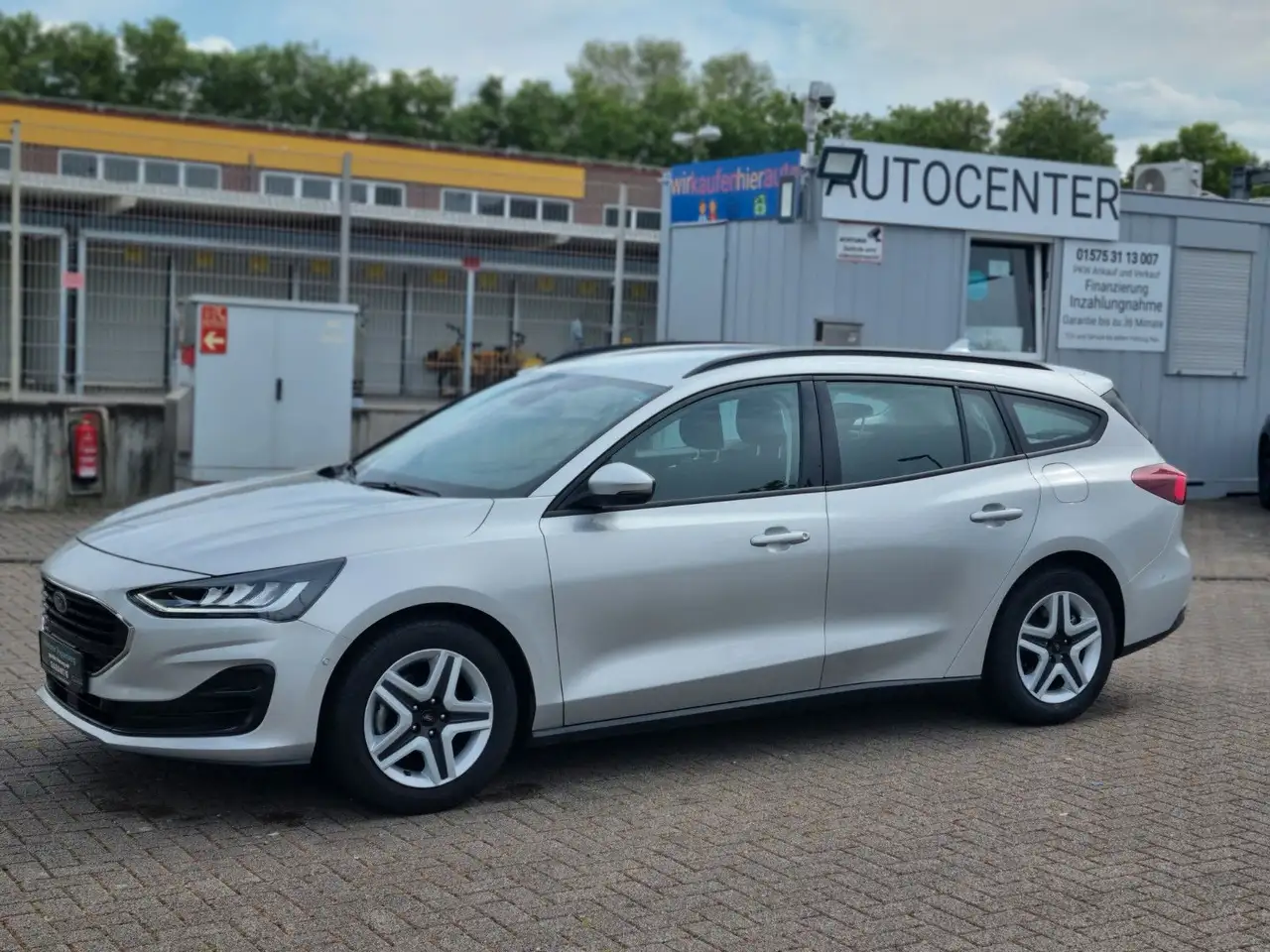 Ford Focus Turnier Automatik/Navi/Kamera/PDC/LEDs/SHZ, миниатюра 6
