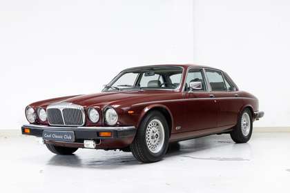 Daimler Double Six Outstanding condition - Swiss Delivered - Sunroof