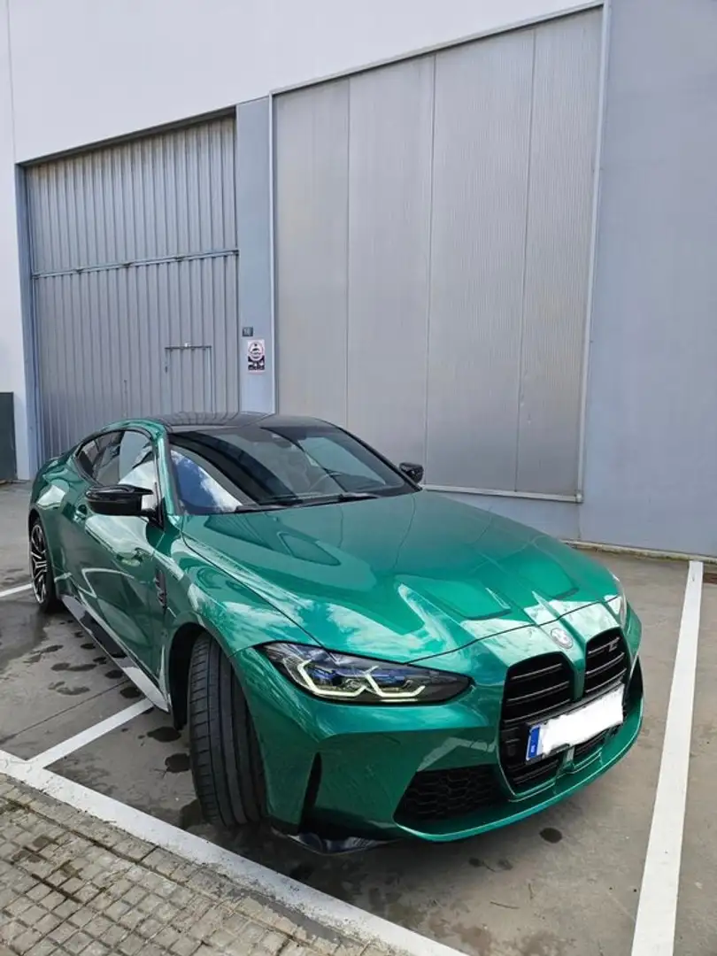 BMW M4 Coupé Competition Verde - 2