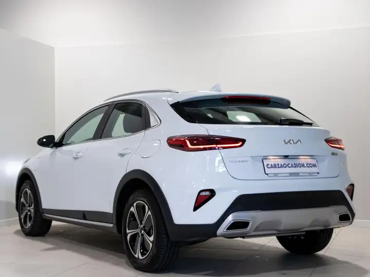 Kia XCeed 1.6 GDi PHEV eDrive 2022, foto 18